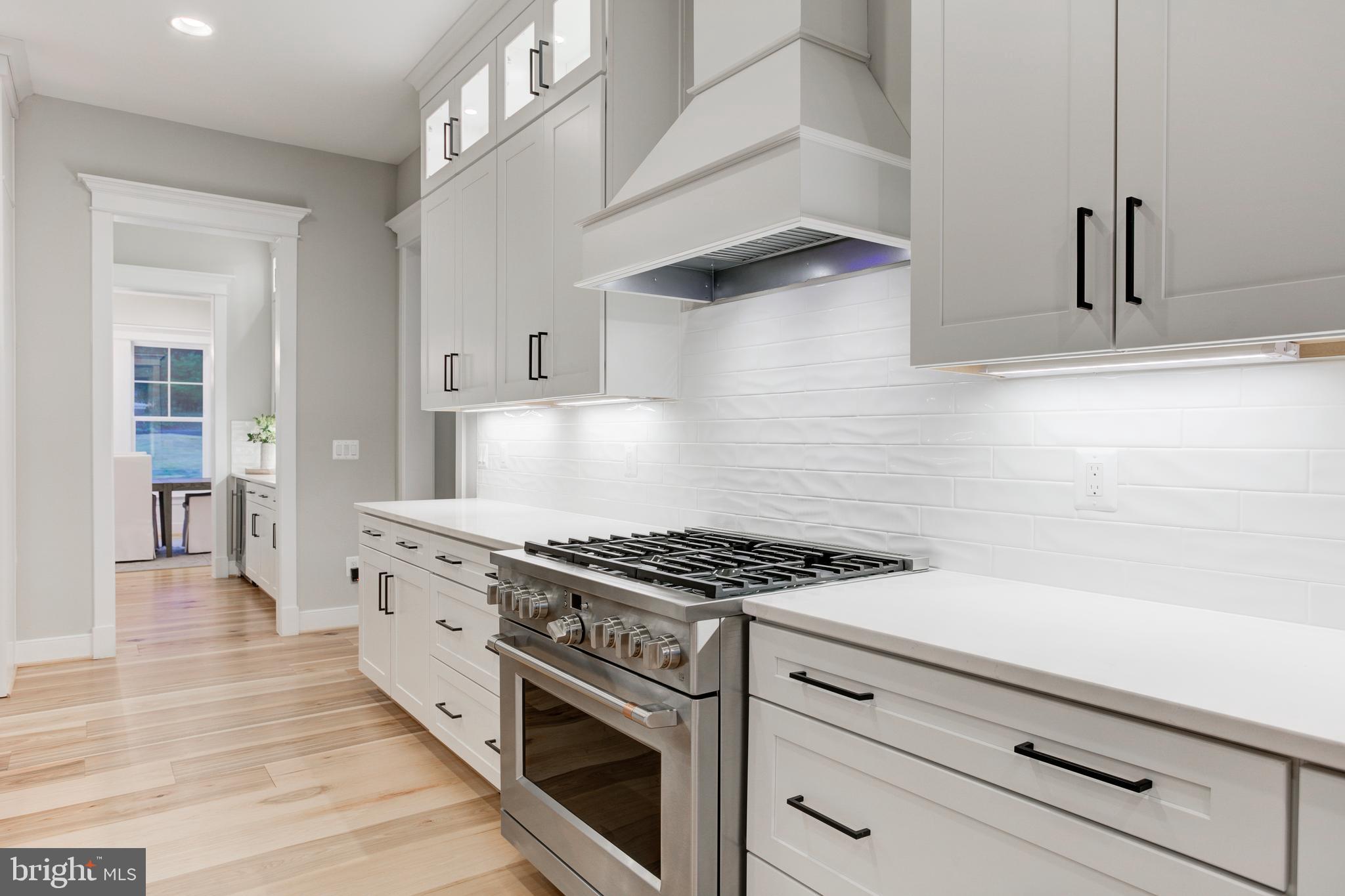 BEACON HILL - Residential