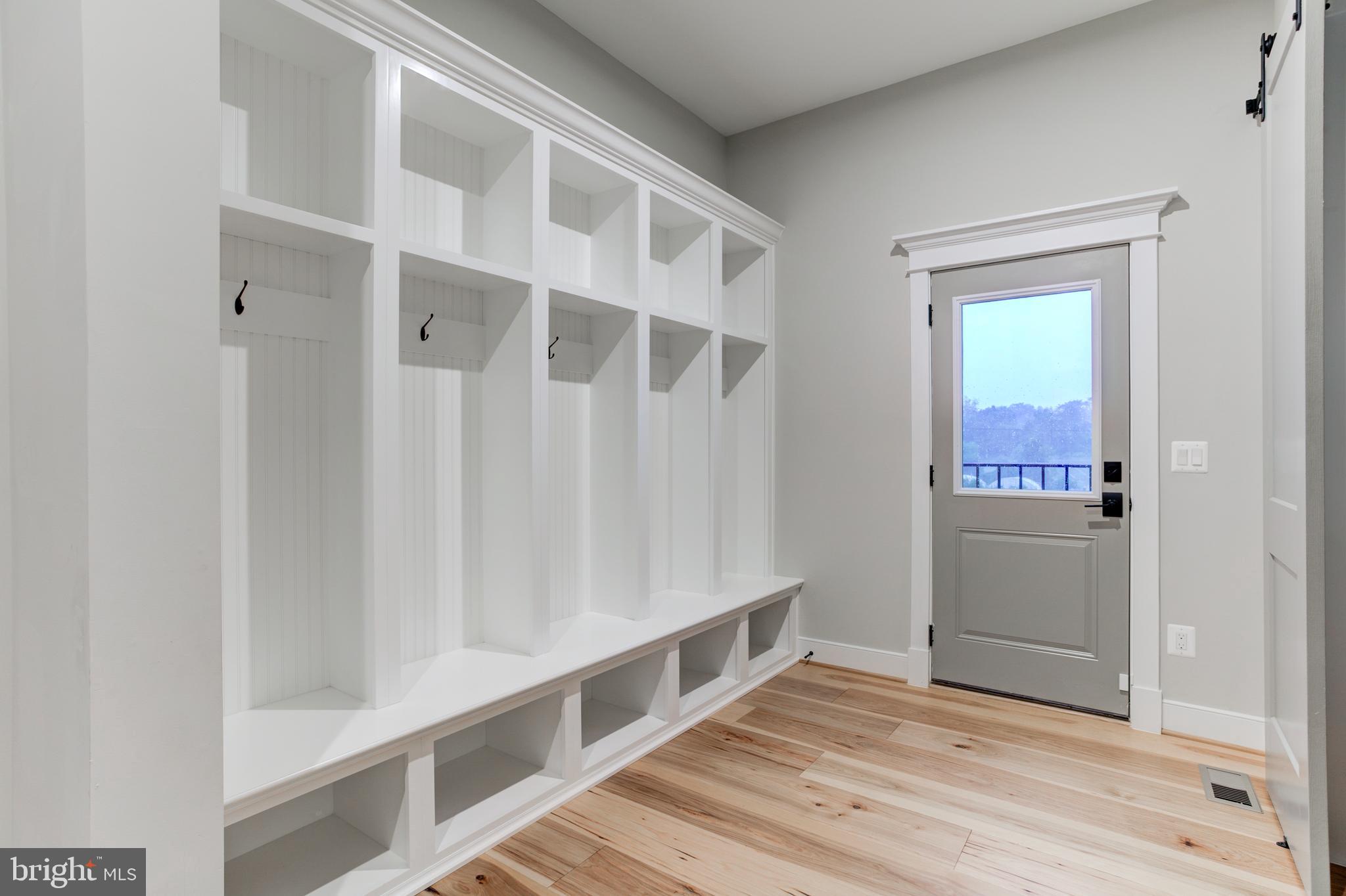 BEACON HILL - Residential