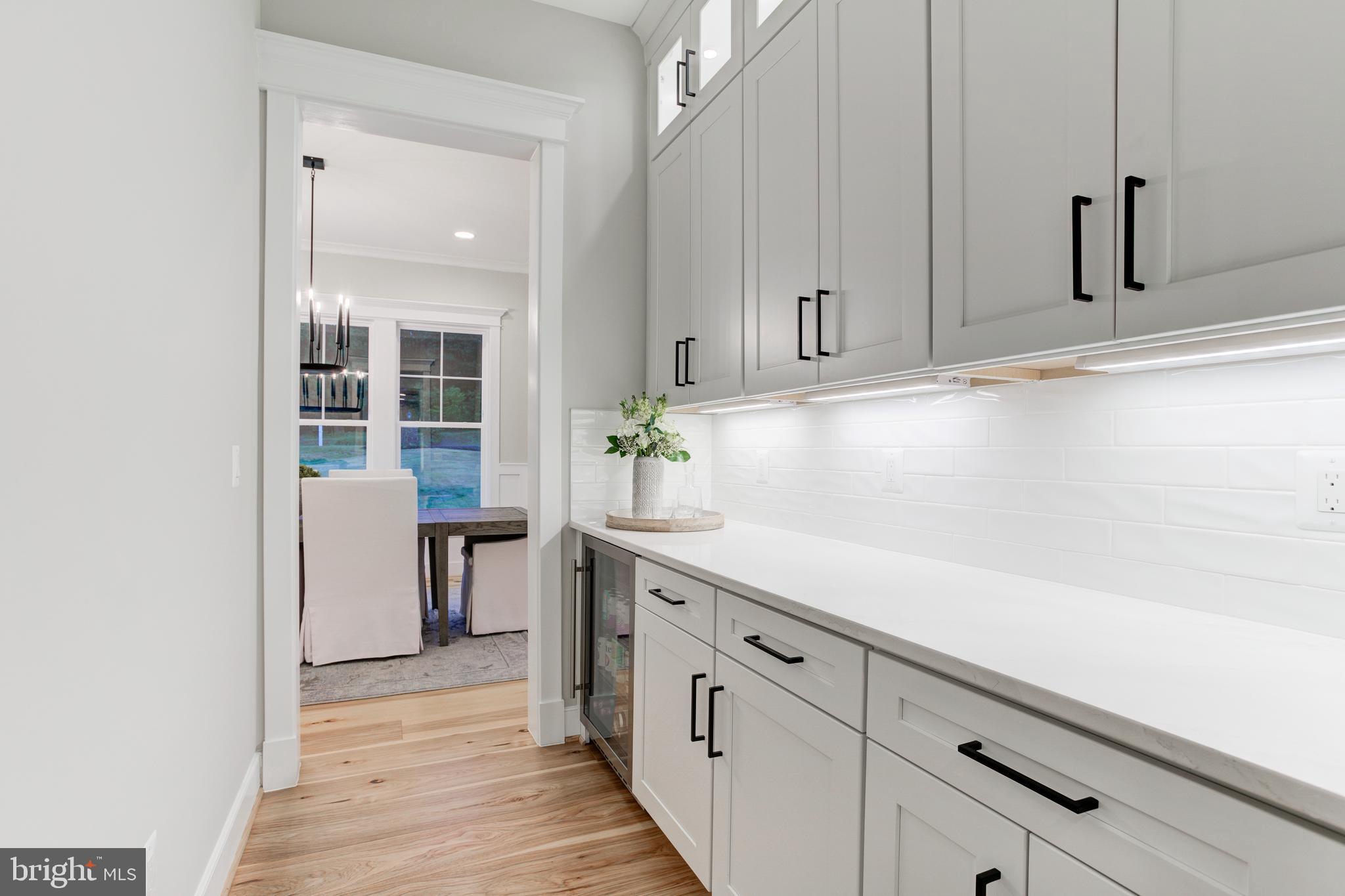 BEACON HILL - Residential