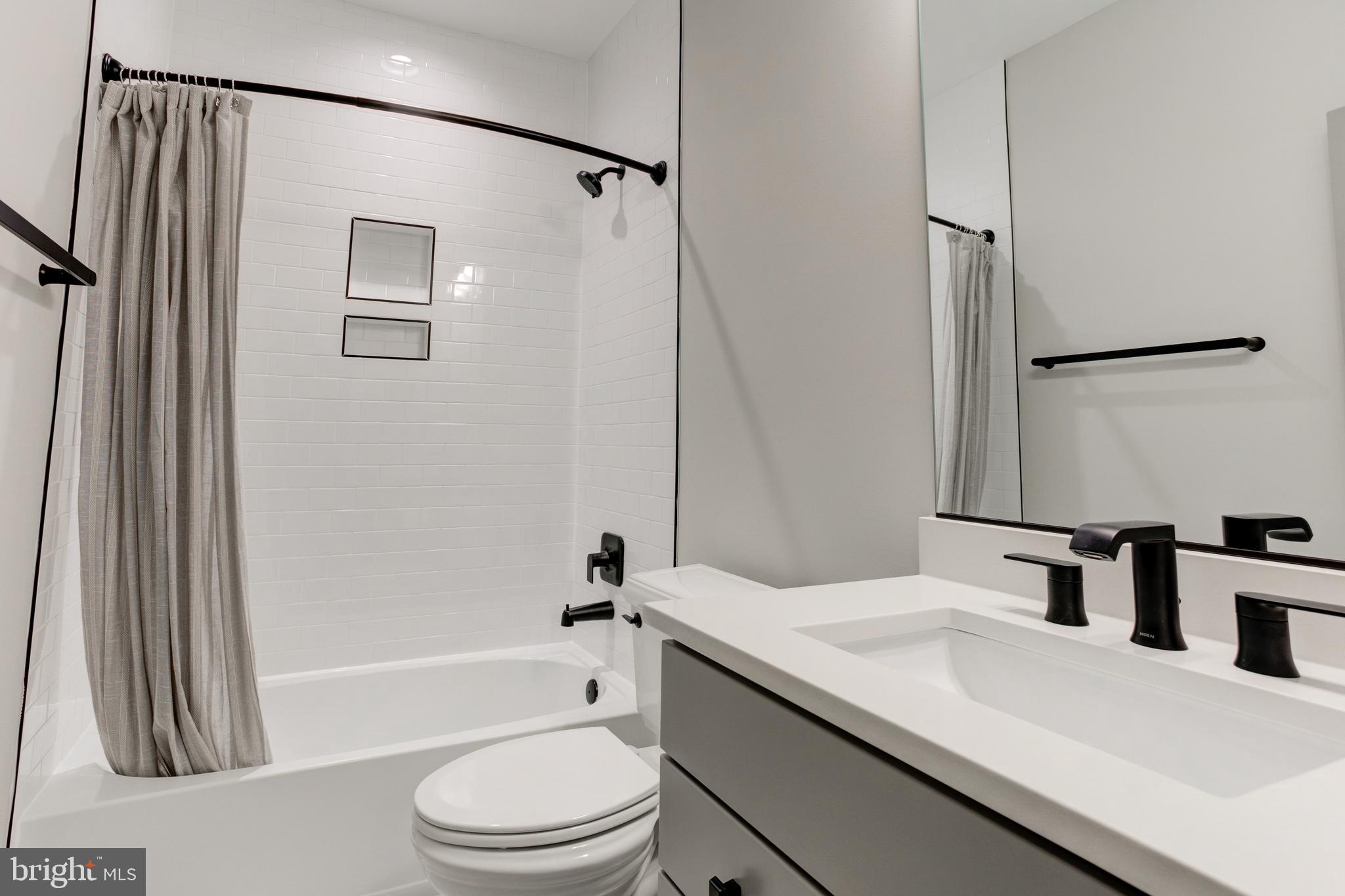 BEACON HILL - Residential