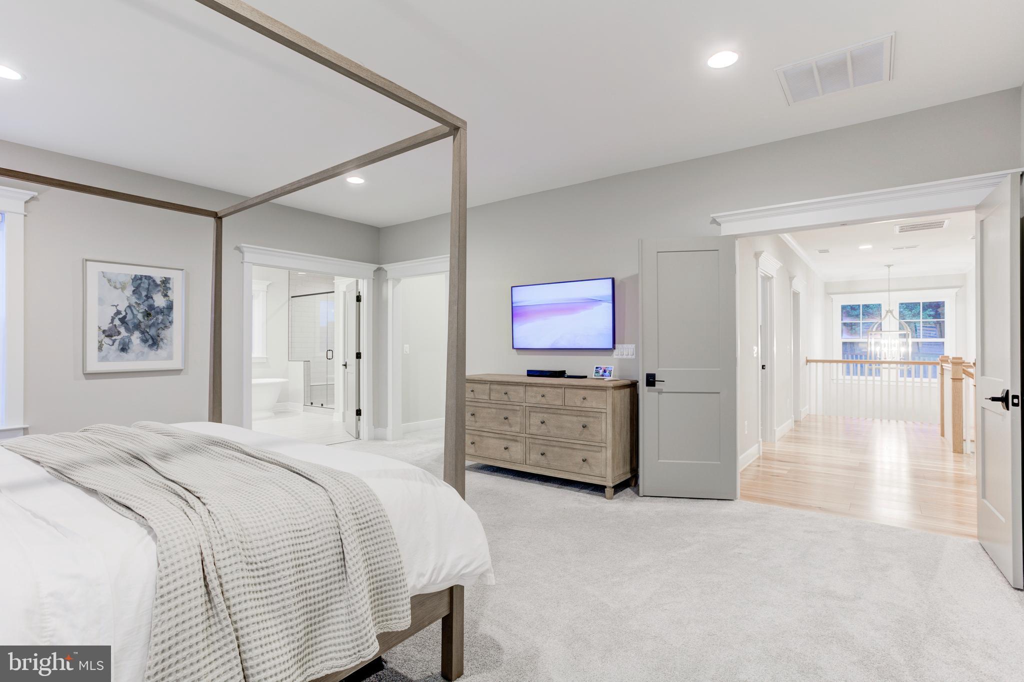 BEACON HILL - Residential