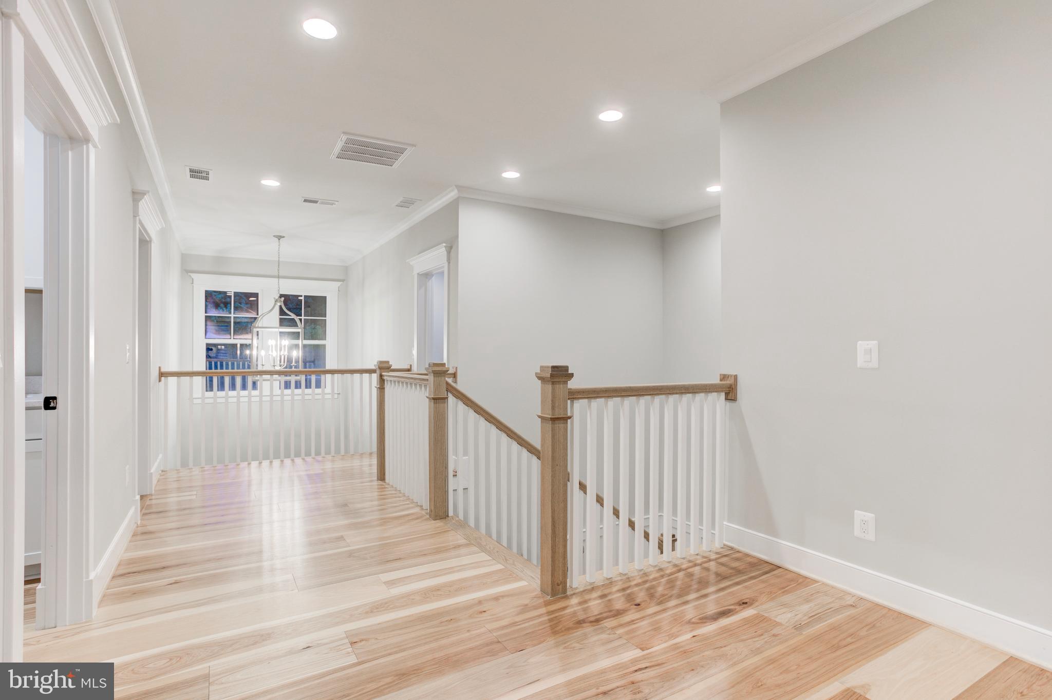 BEACON HILL - Residential