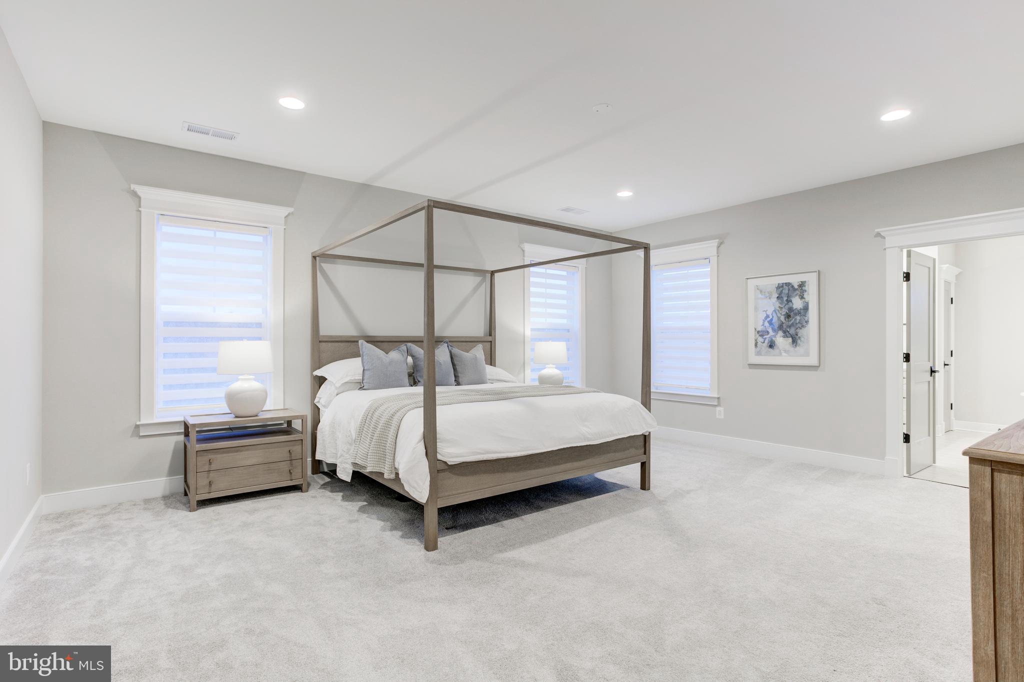 BEACON HILL - Residential