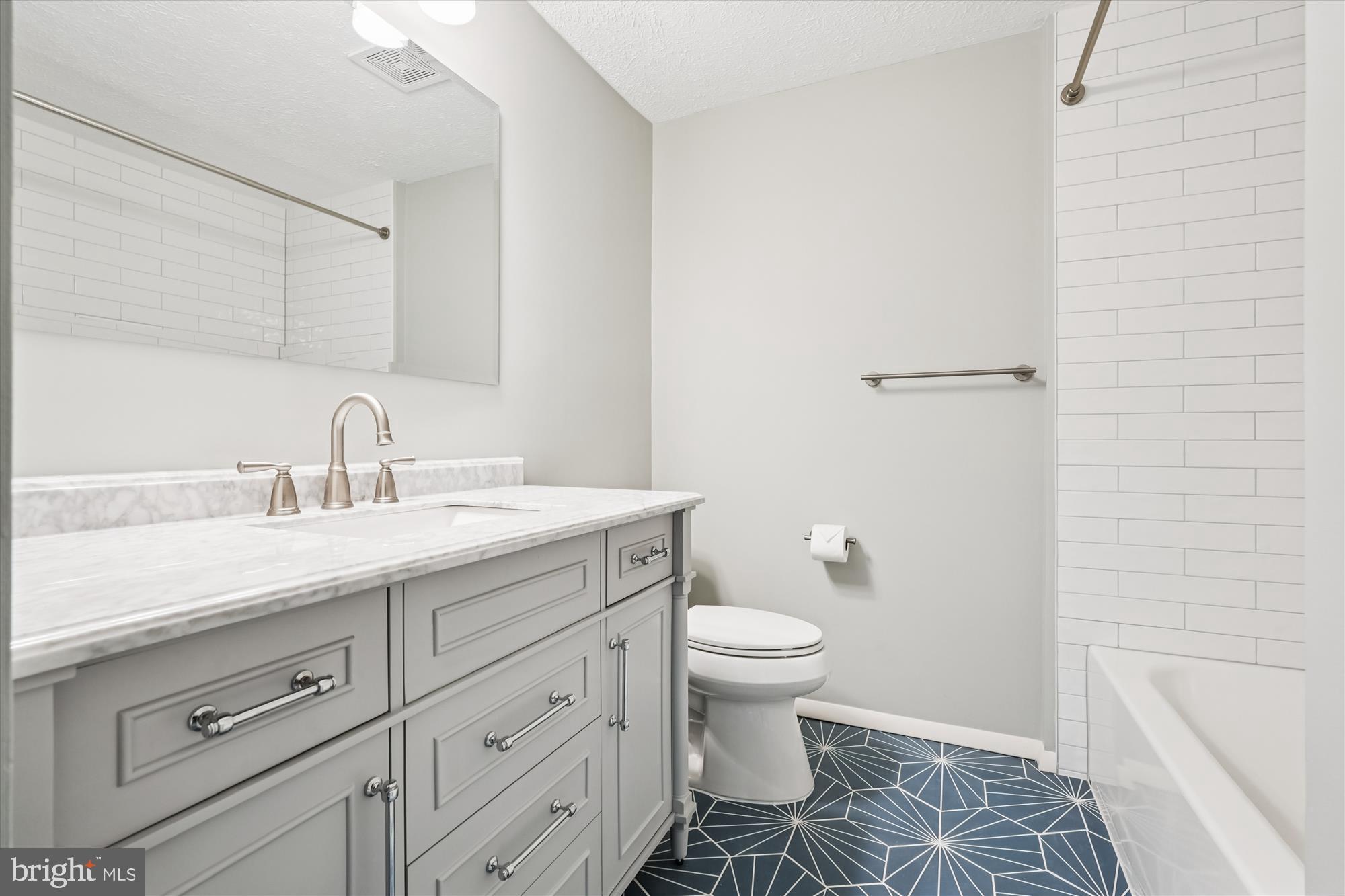 PARK OVERLOOK - Residential