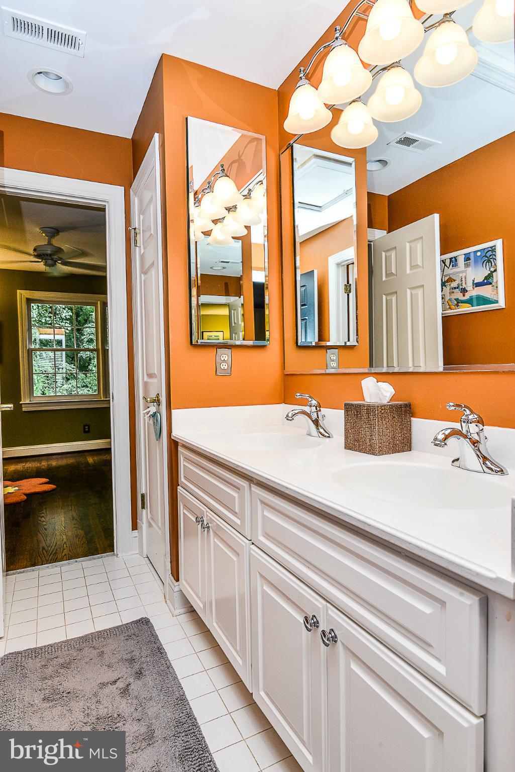 THE GREAT HAMPTONS - Residential