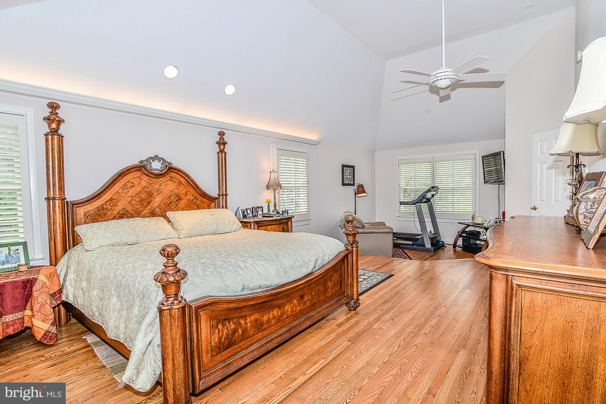 THE GREAT HAMPTONS - Residential