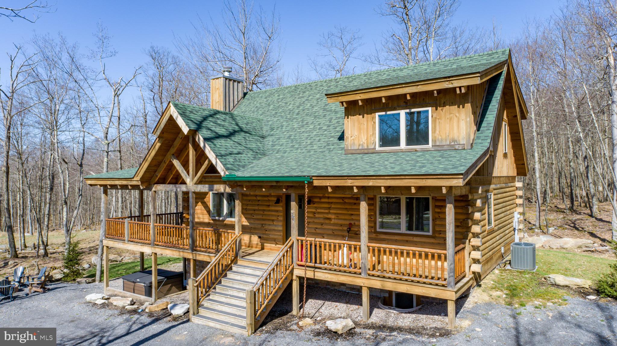 35 BLUE MOUNTAIN VIEW
