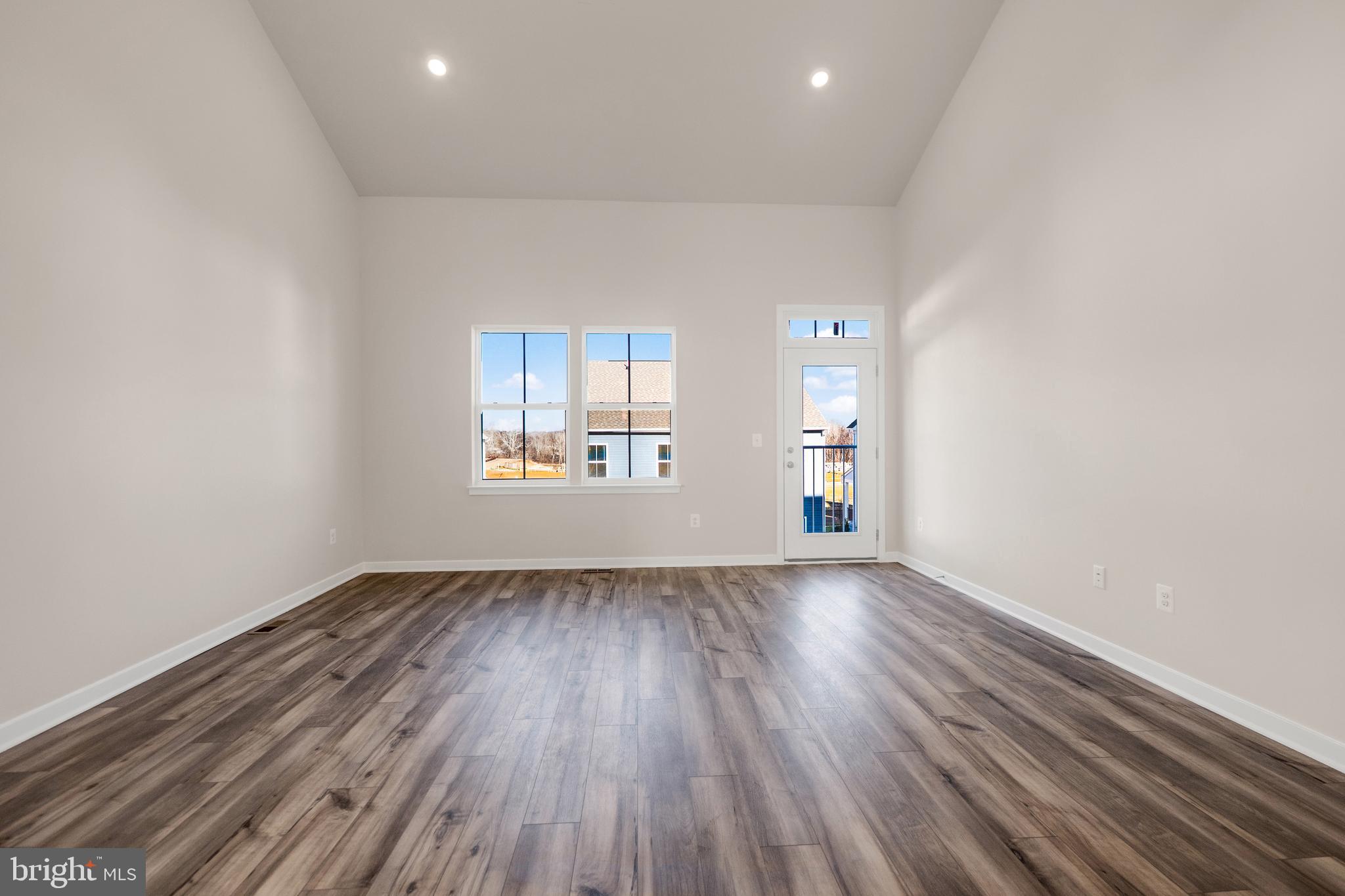 SHENANDOAH SPRINGS - Residential