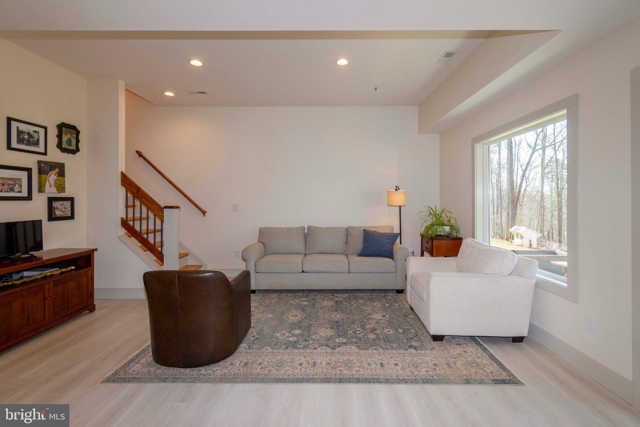 ANDREWSIA - Residential