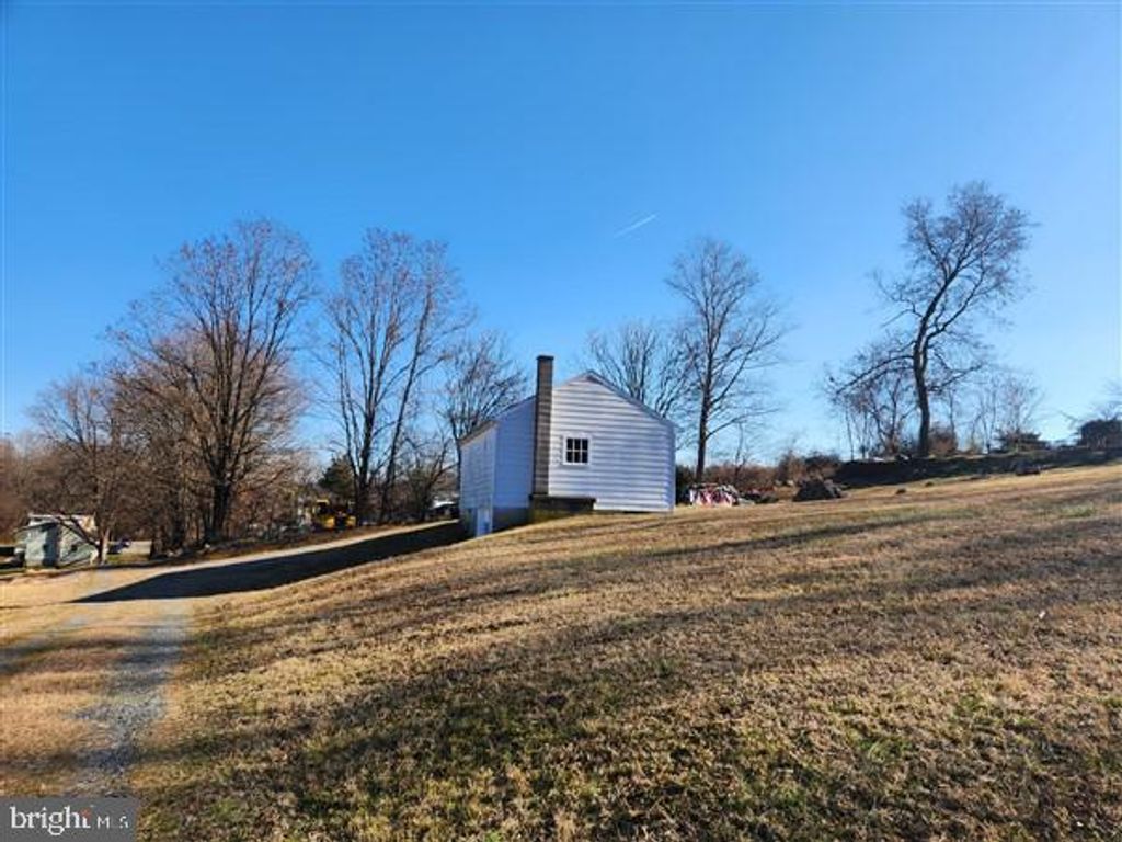 Photo of 1135 Turnpike Road, Elizabethtown, PA 17022 (MLS # PALA2047648)