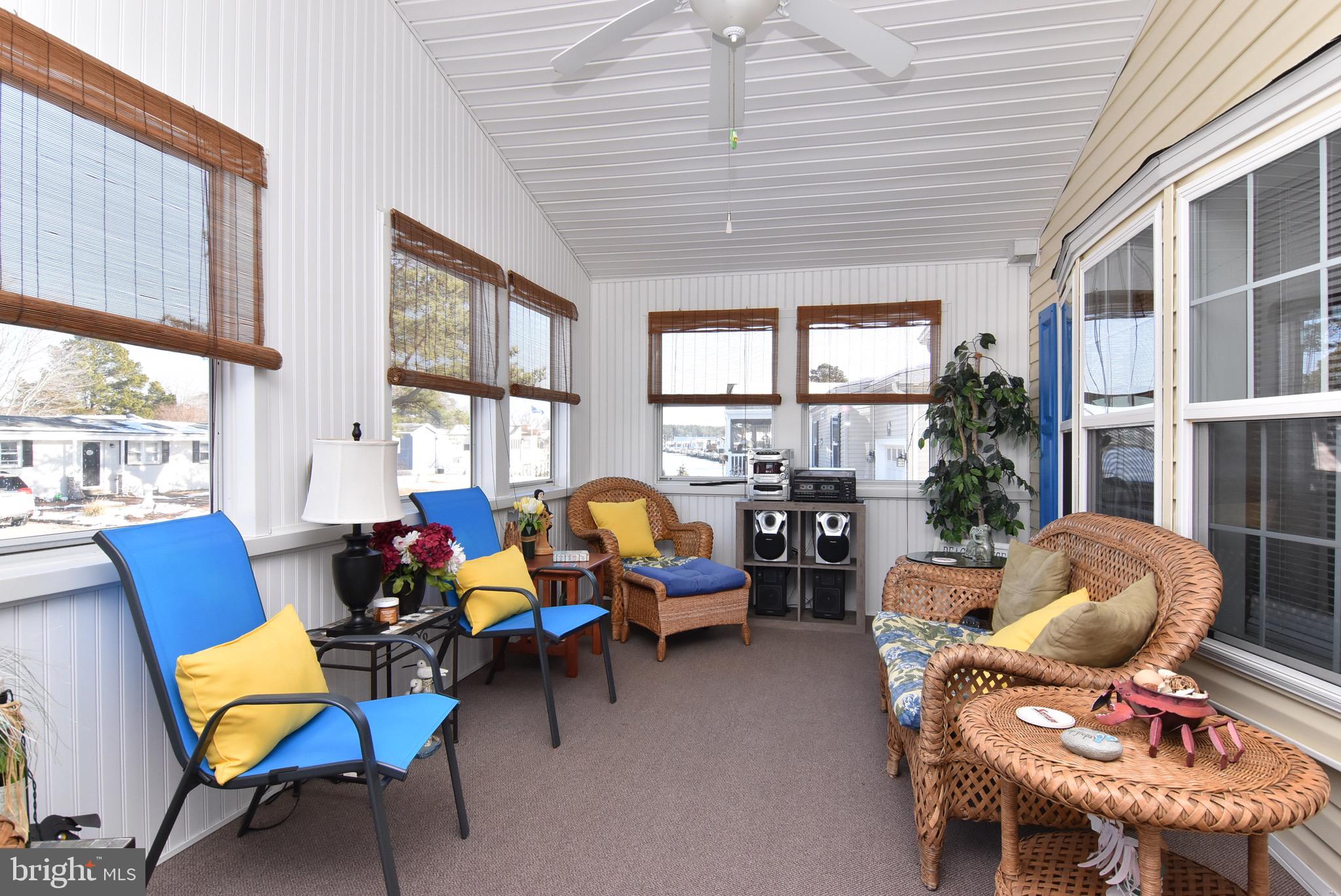 MARINERS COVE - Residential