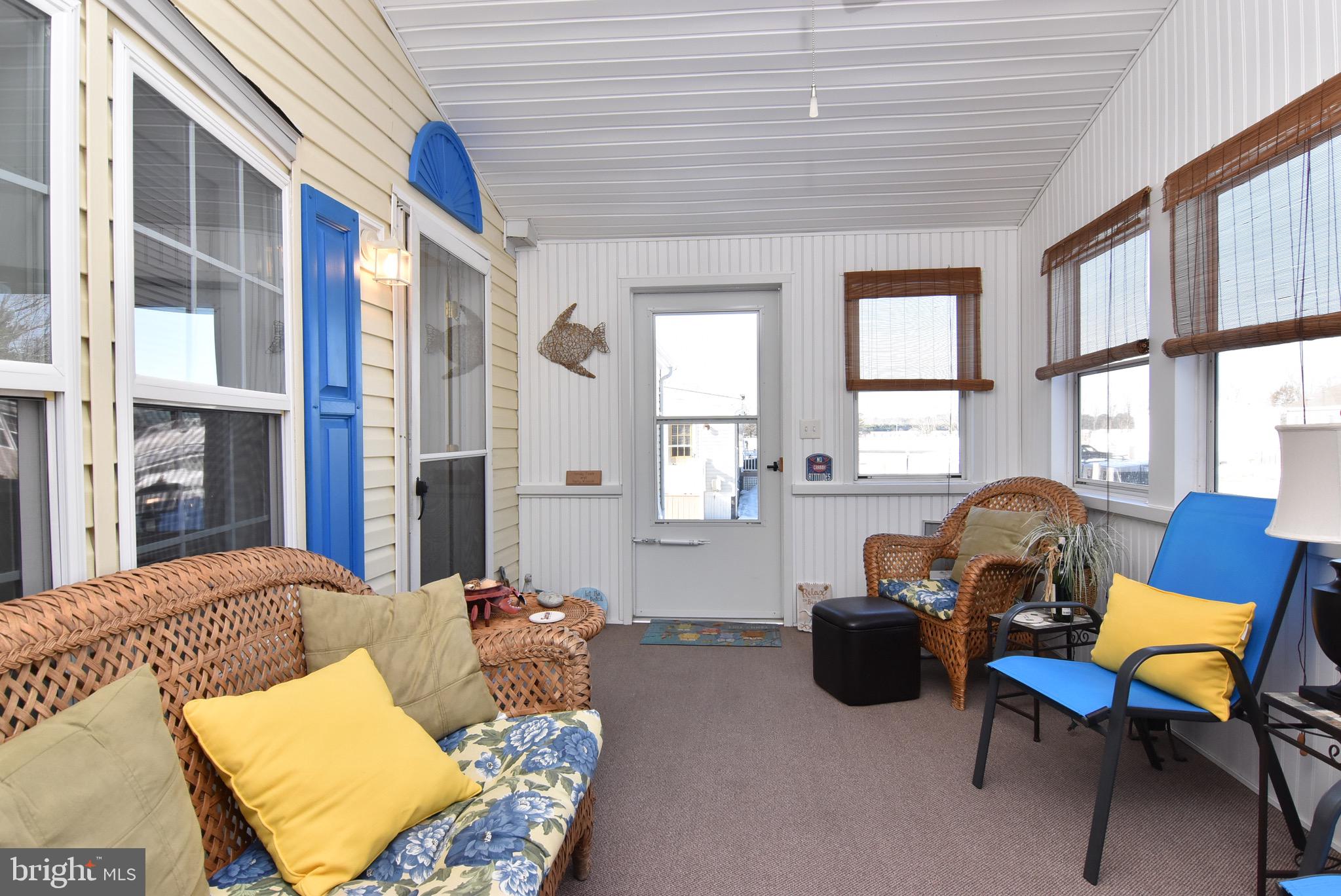 MARINERS COVE - Residential