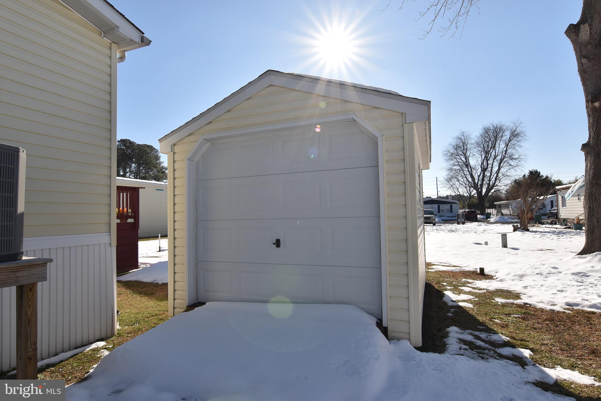 MARINERS COVE - Residential