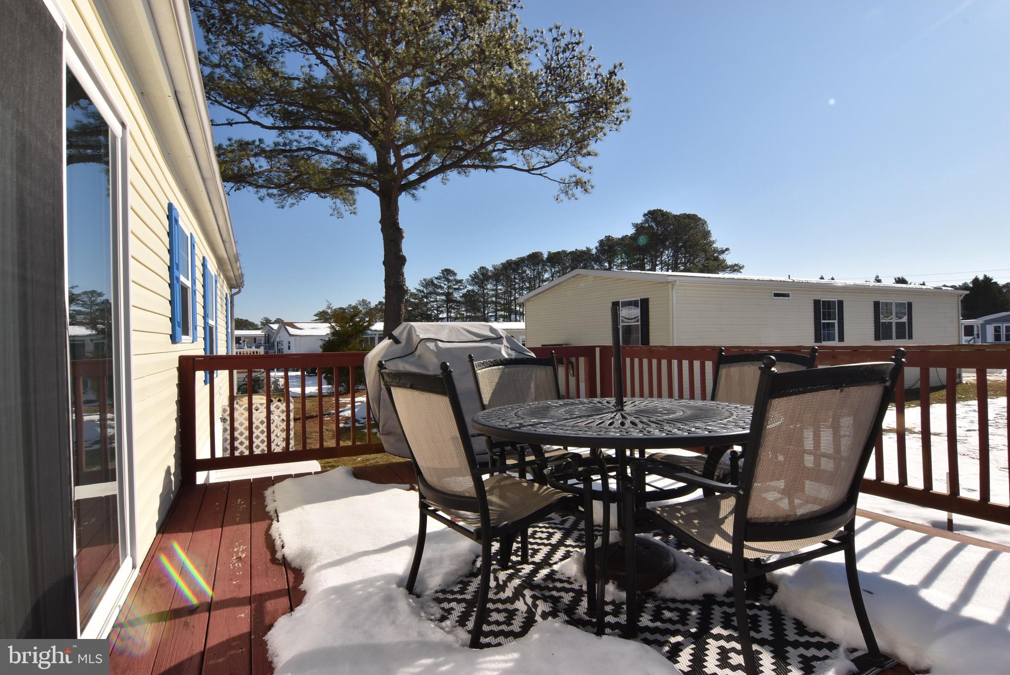 MARINERS COVE - Residential