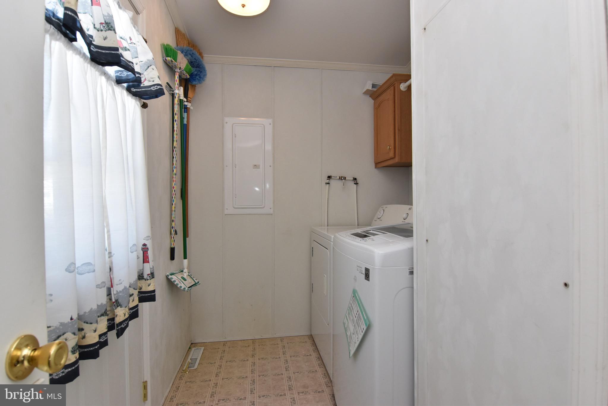 MARINERS COVE - Residential