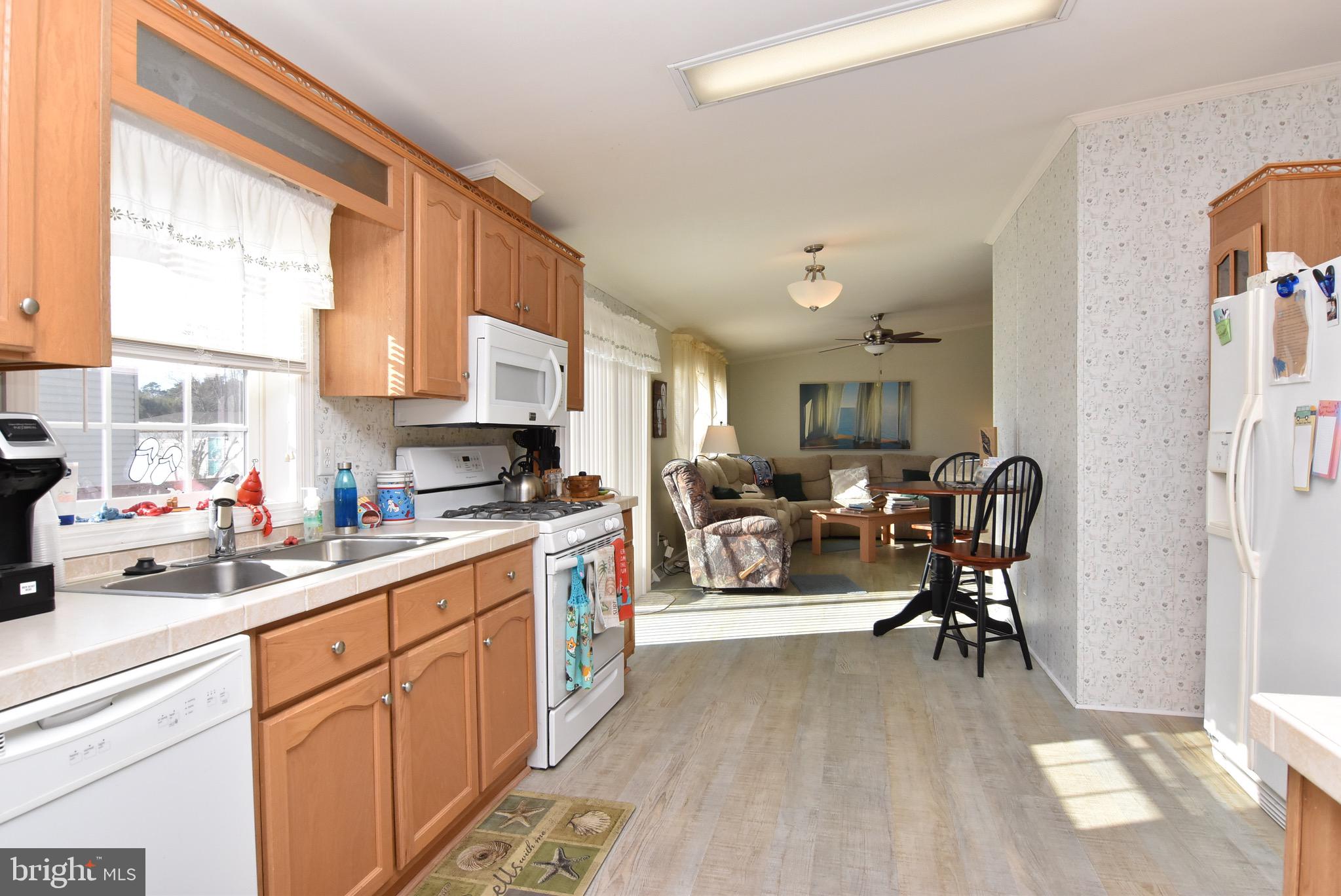 MARINERS COVE - Residential