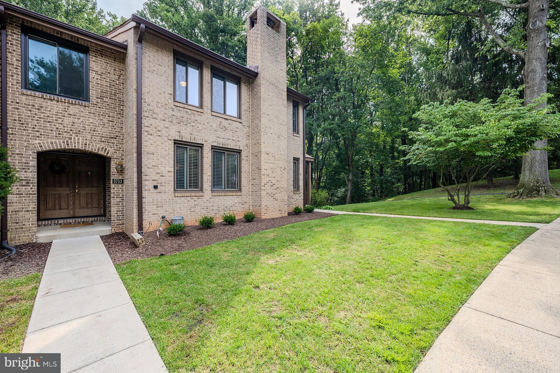 5755 WATERS EDGE LANDING LANE
