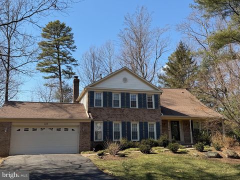 Photo of 1218 Delta Glen Court, VIENNA, VA 22182 (MLS # VAFX2292102)
