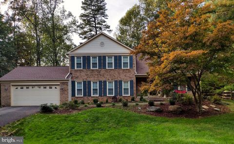 Photo of 1218 Delta Glen Court, VIENNA, VA 22182 (MLS # VAFX2292102)