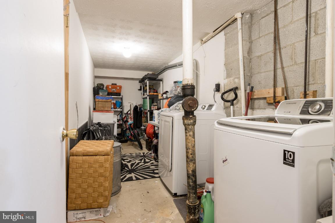 SCOTCHTOWN HILLS - Residential