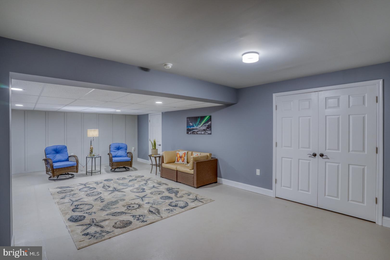 WAGAMONS WEST SHORES - Residential