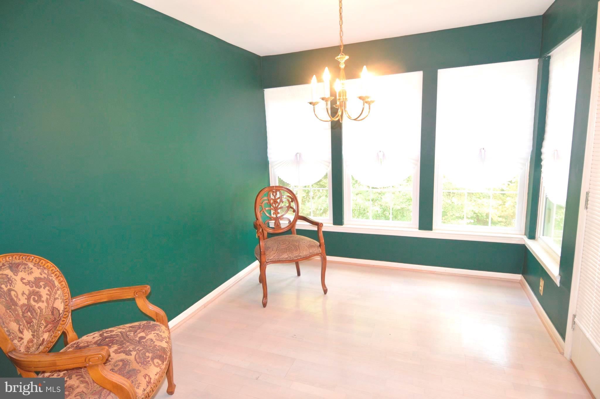 BEDFORD COMMONS - Residential