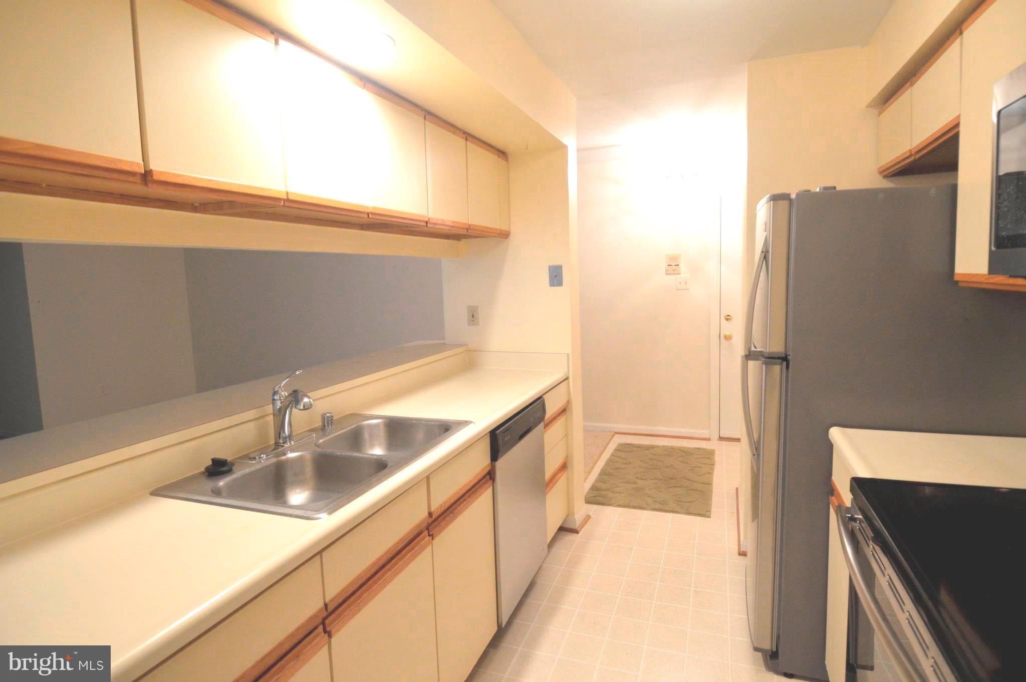 BEDFORD COMMONS - Residential