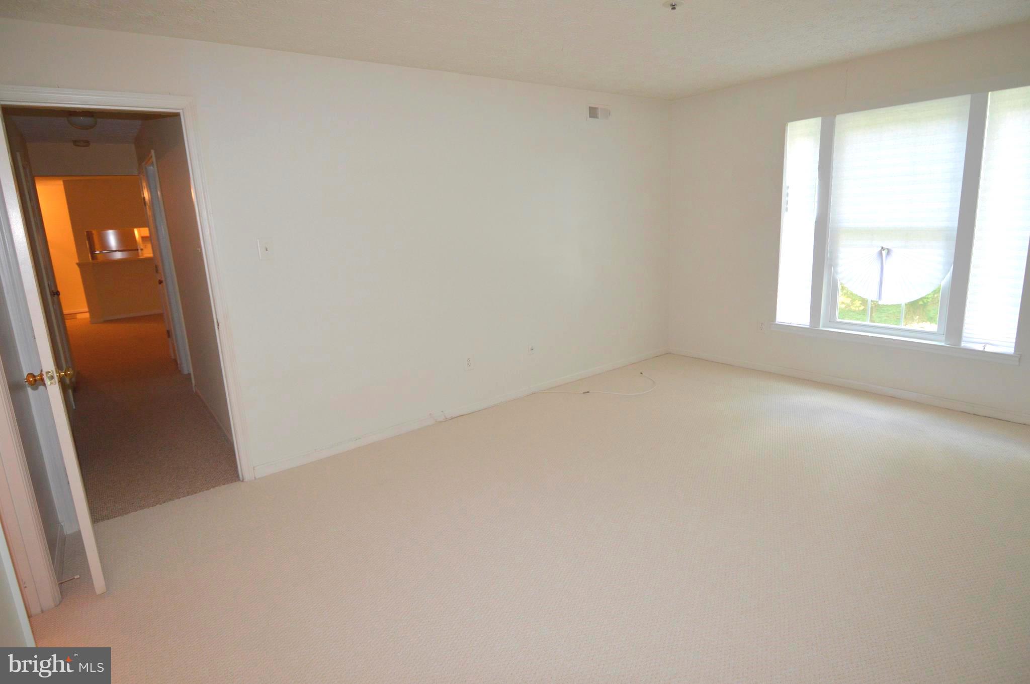 BEDFORD COMMONS - Residential