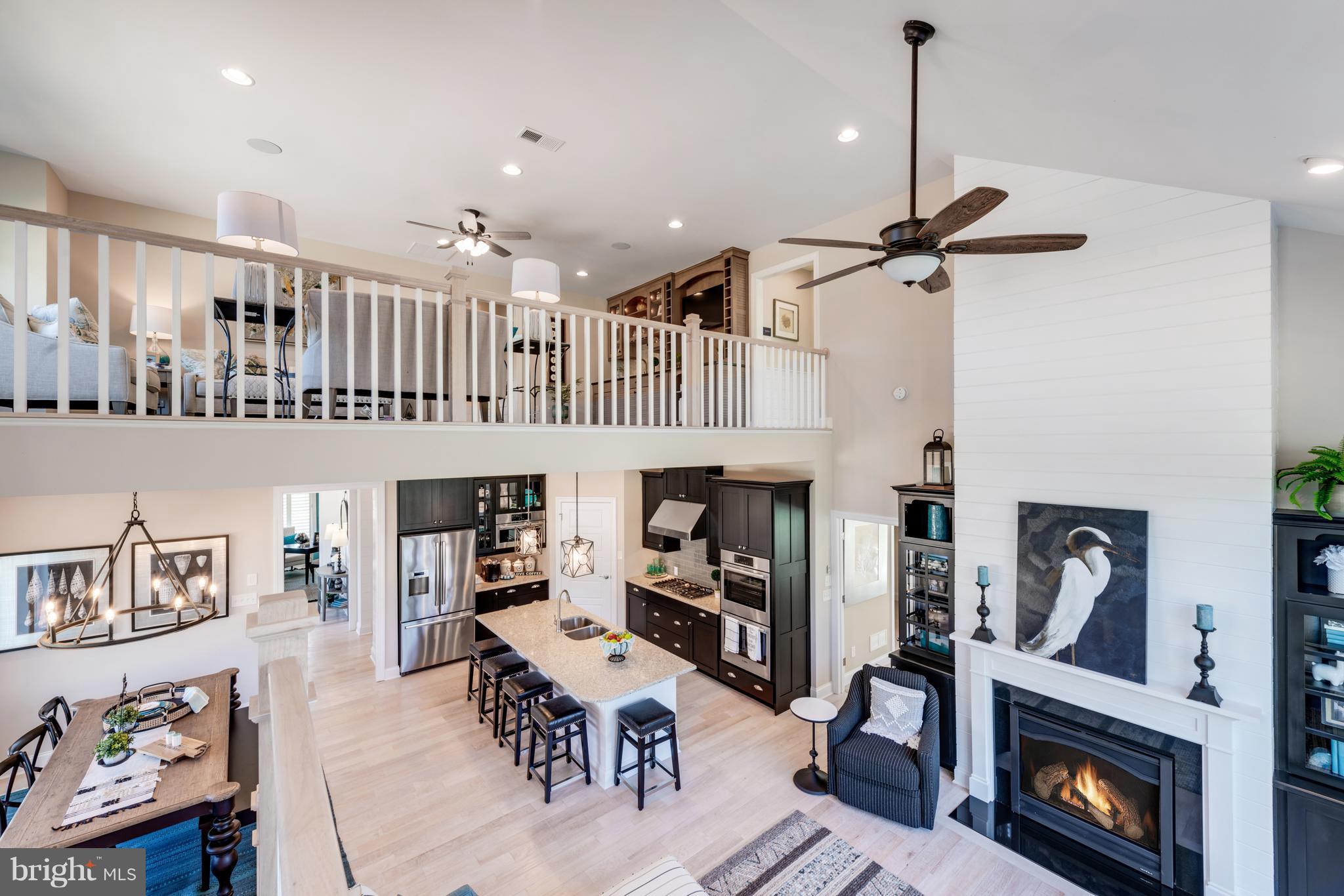 PENINSULA - Residential