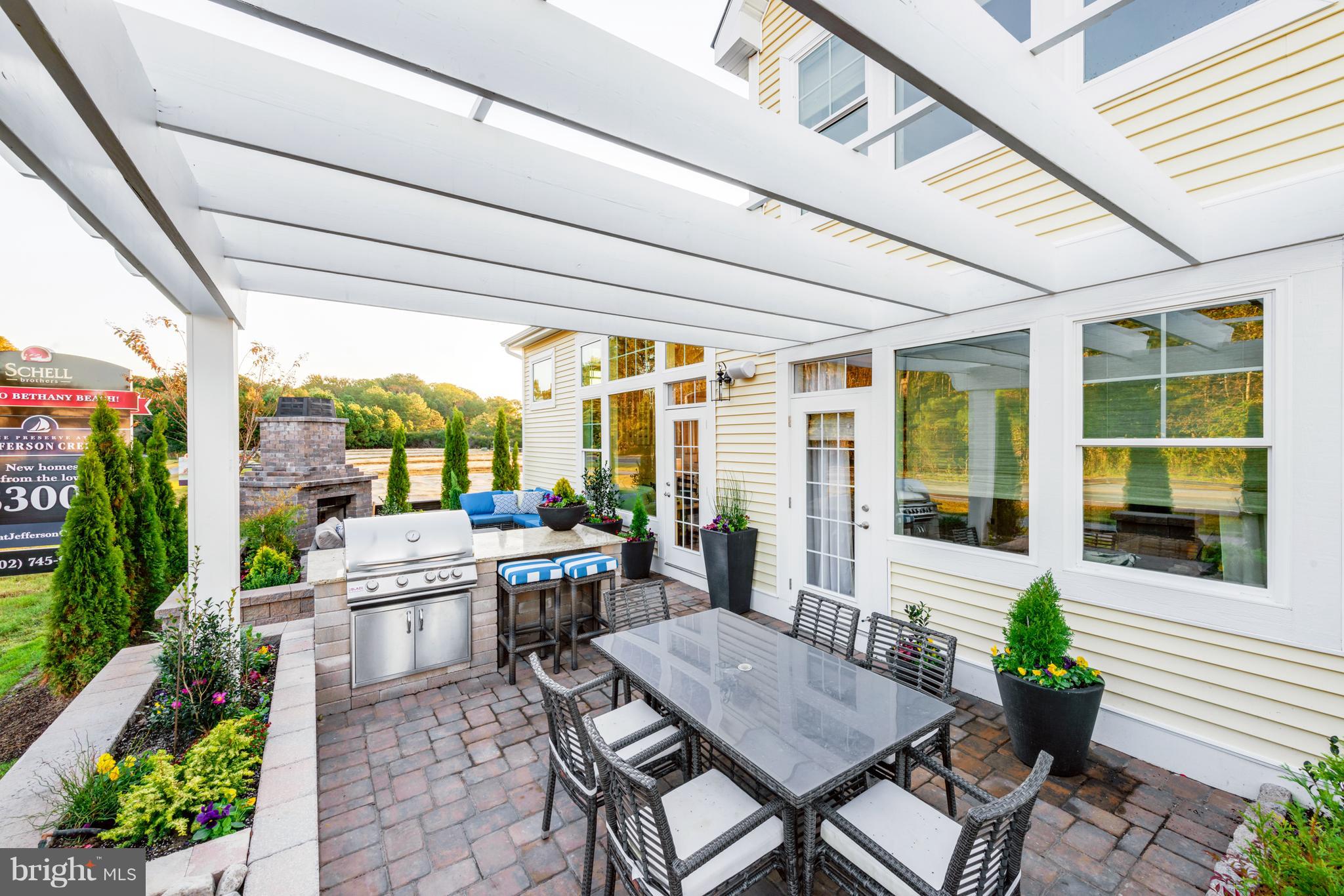 PENINSULA - Residential