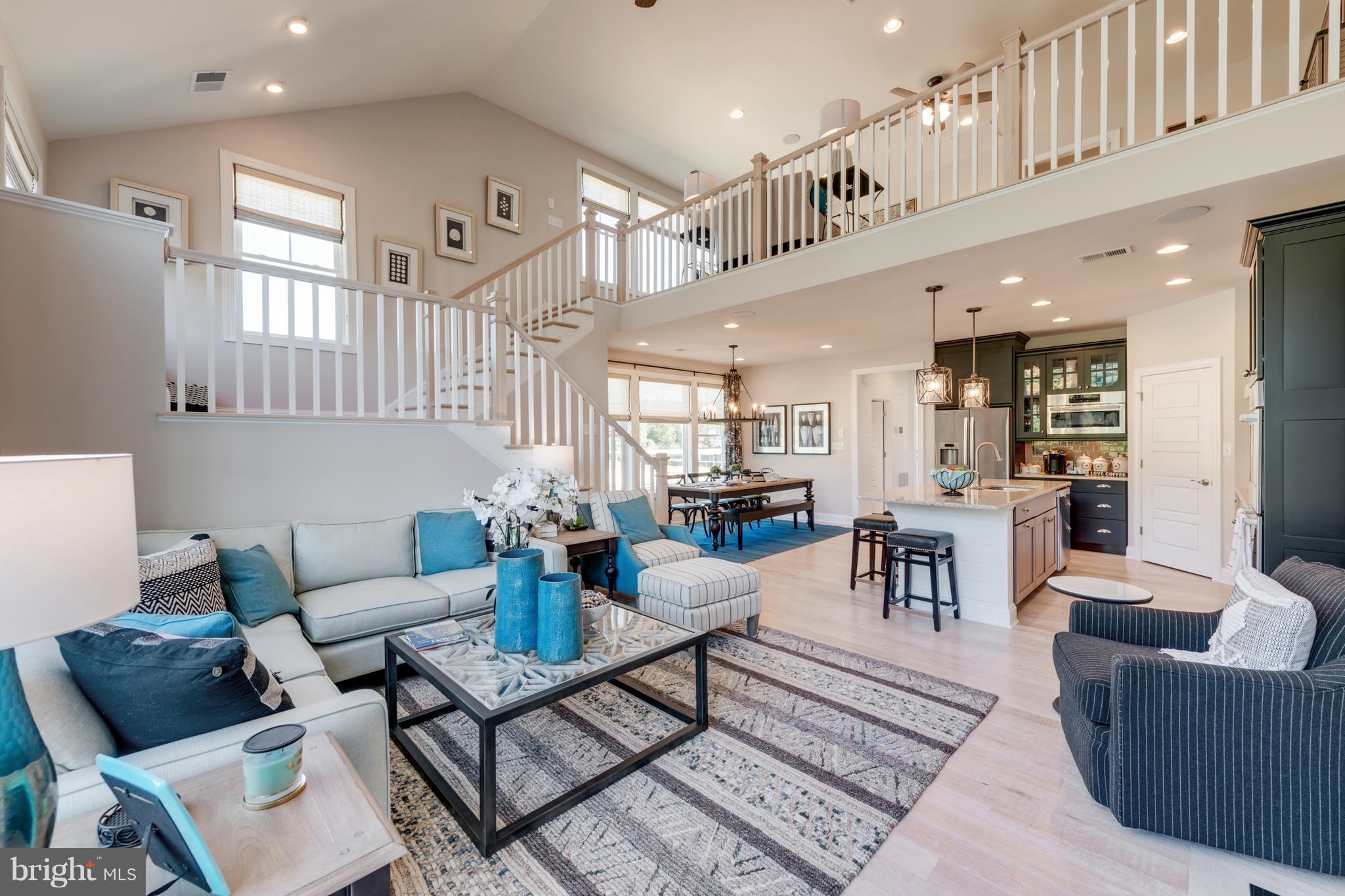 PENINSULA - Residential