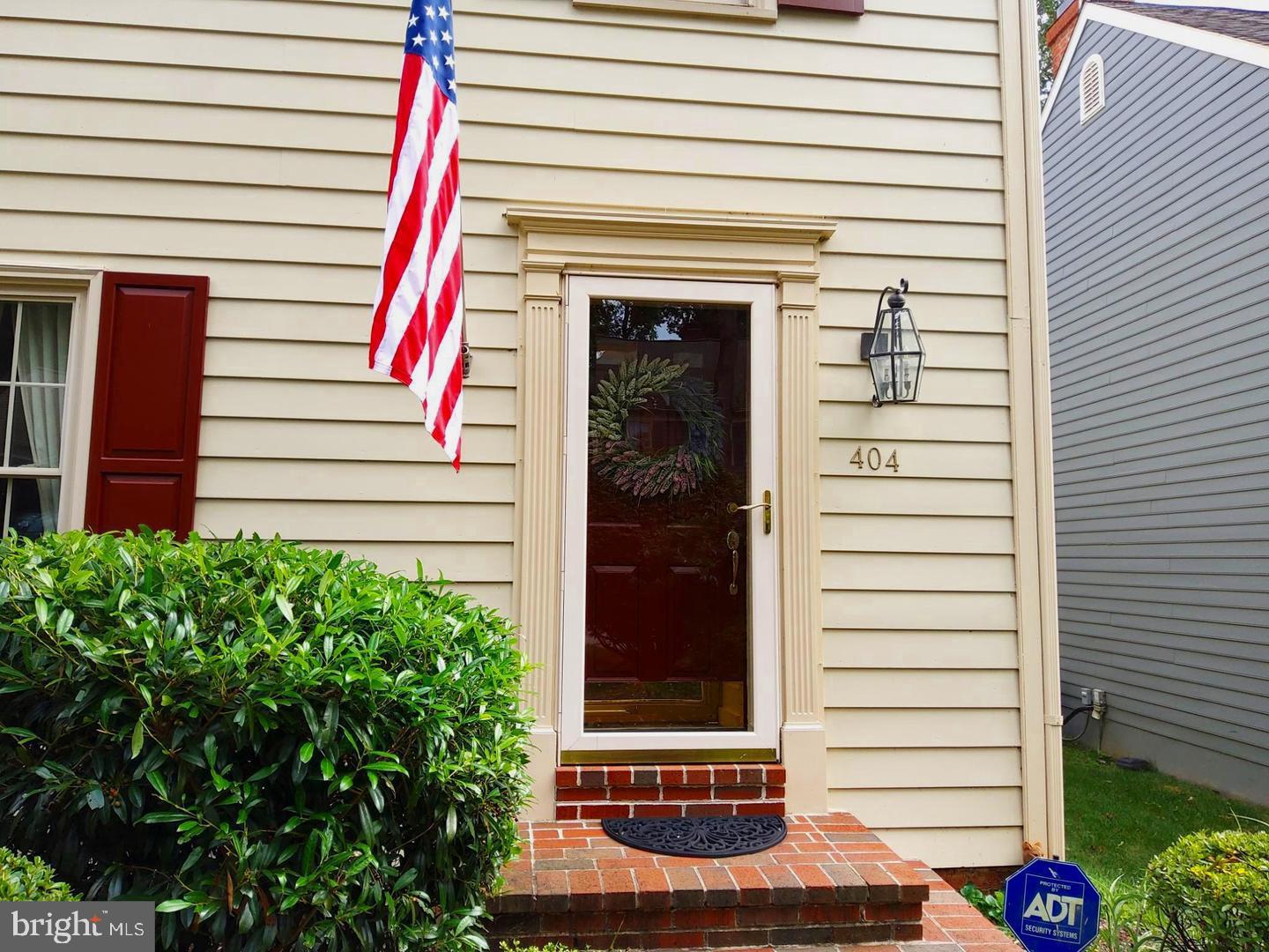 404 CRANBERRY LANE 404