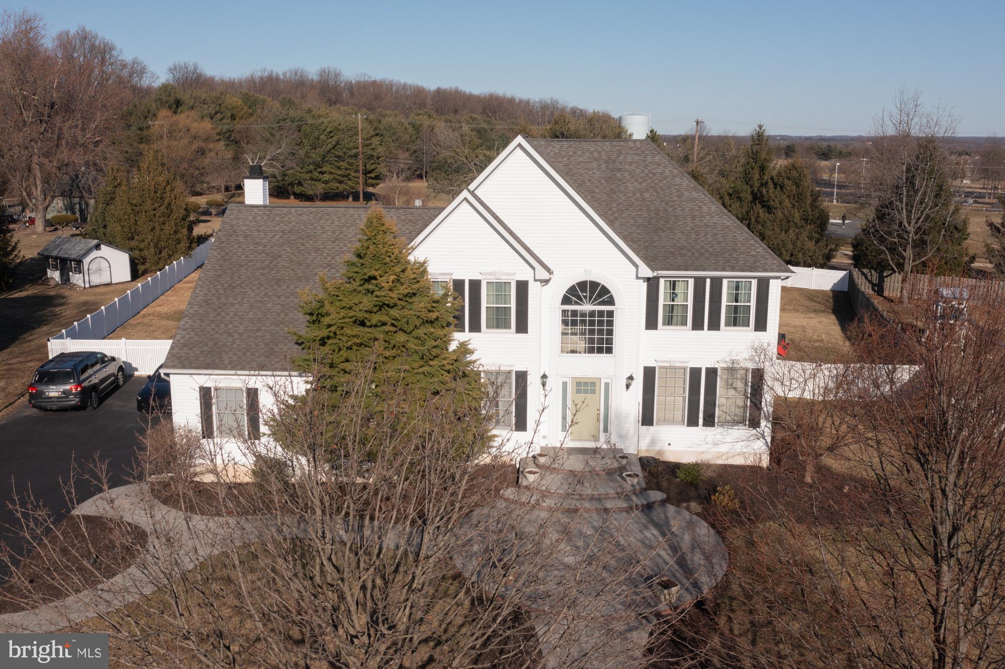 NORTHAMPTON CROSSG - Residential