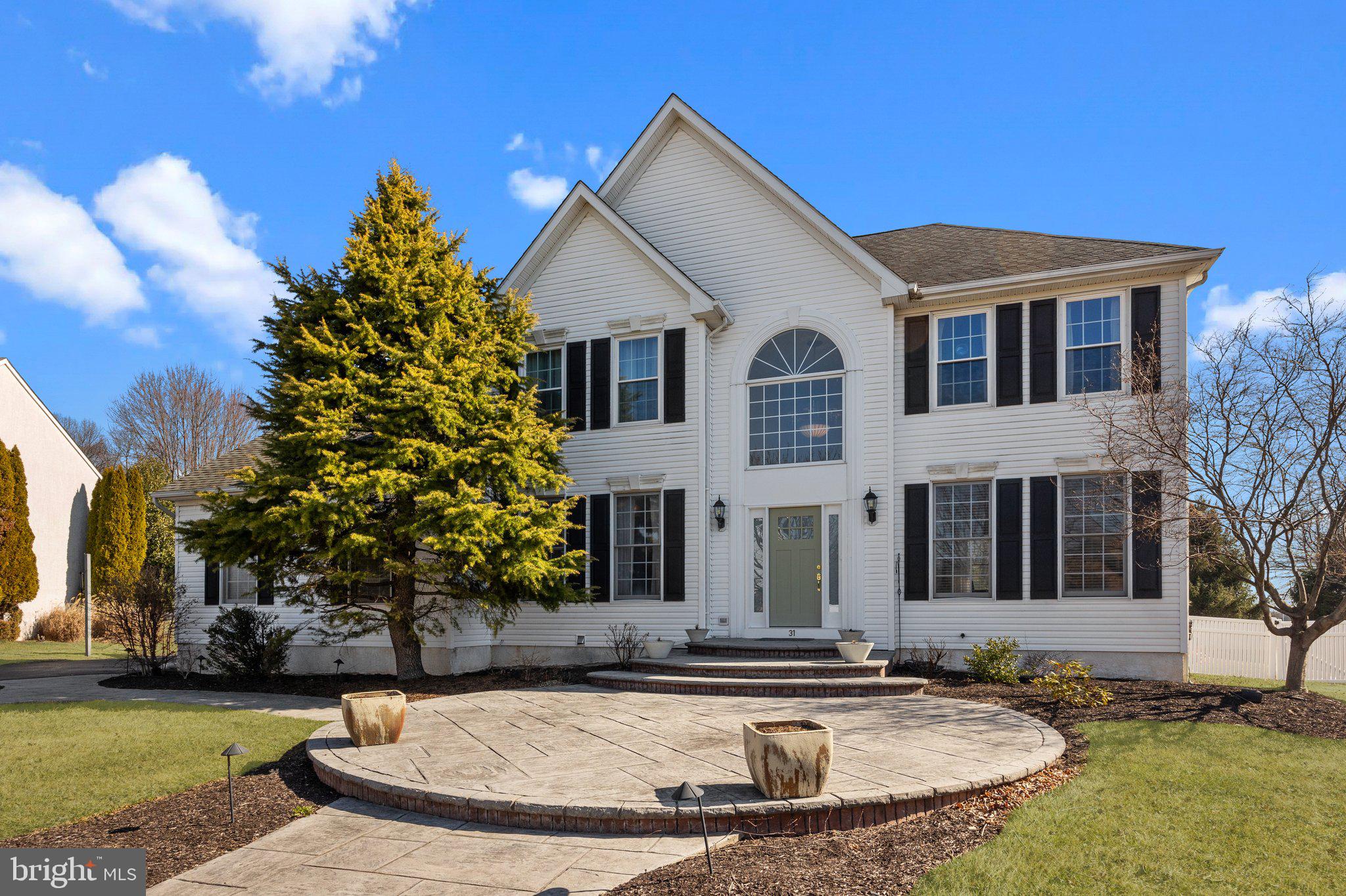 NORTHAMPTON CROSSG - Residential