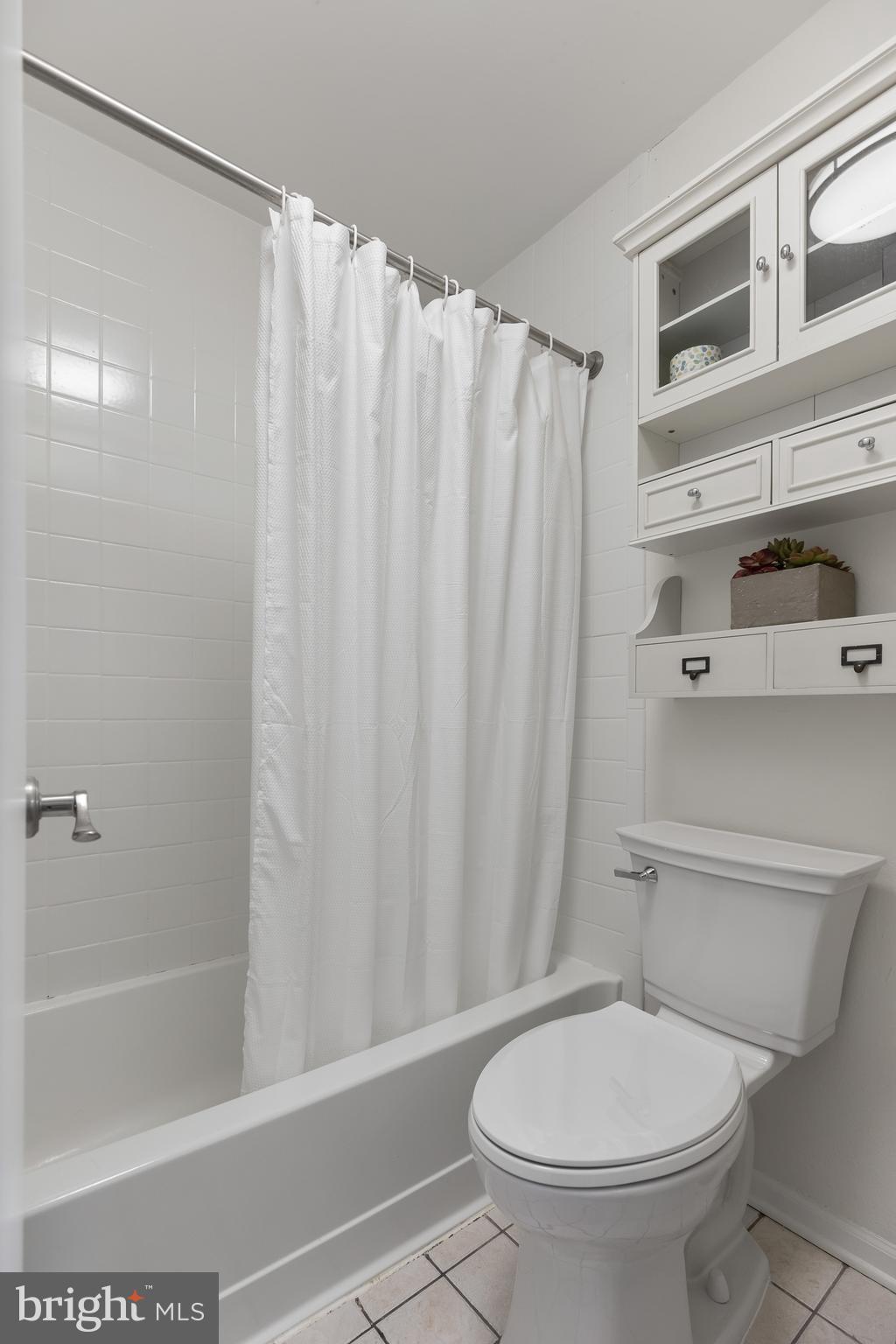 GABLES OF TUCKERMAN - Residential