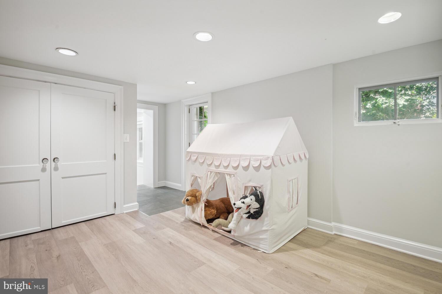 MARTINS ADDITION - Residential