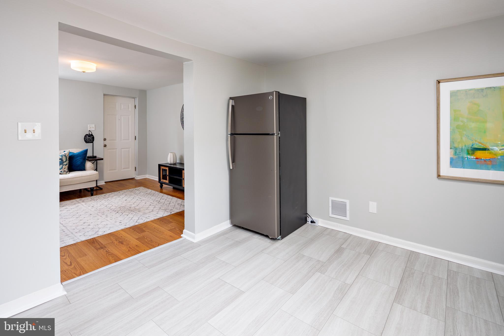 WASHINGTON VILLAGE - Residential