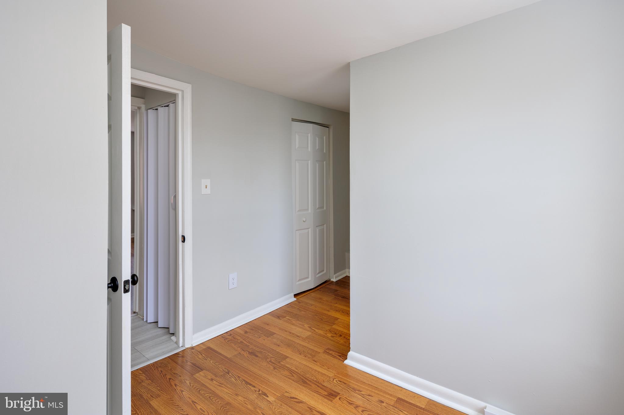 WASHINGTON VILLAGE - Residential