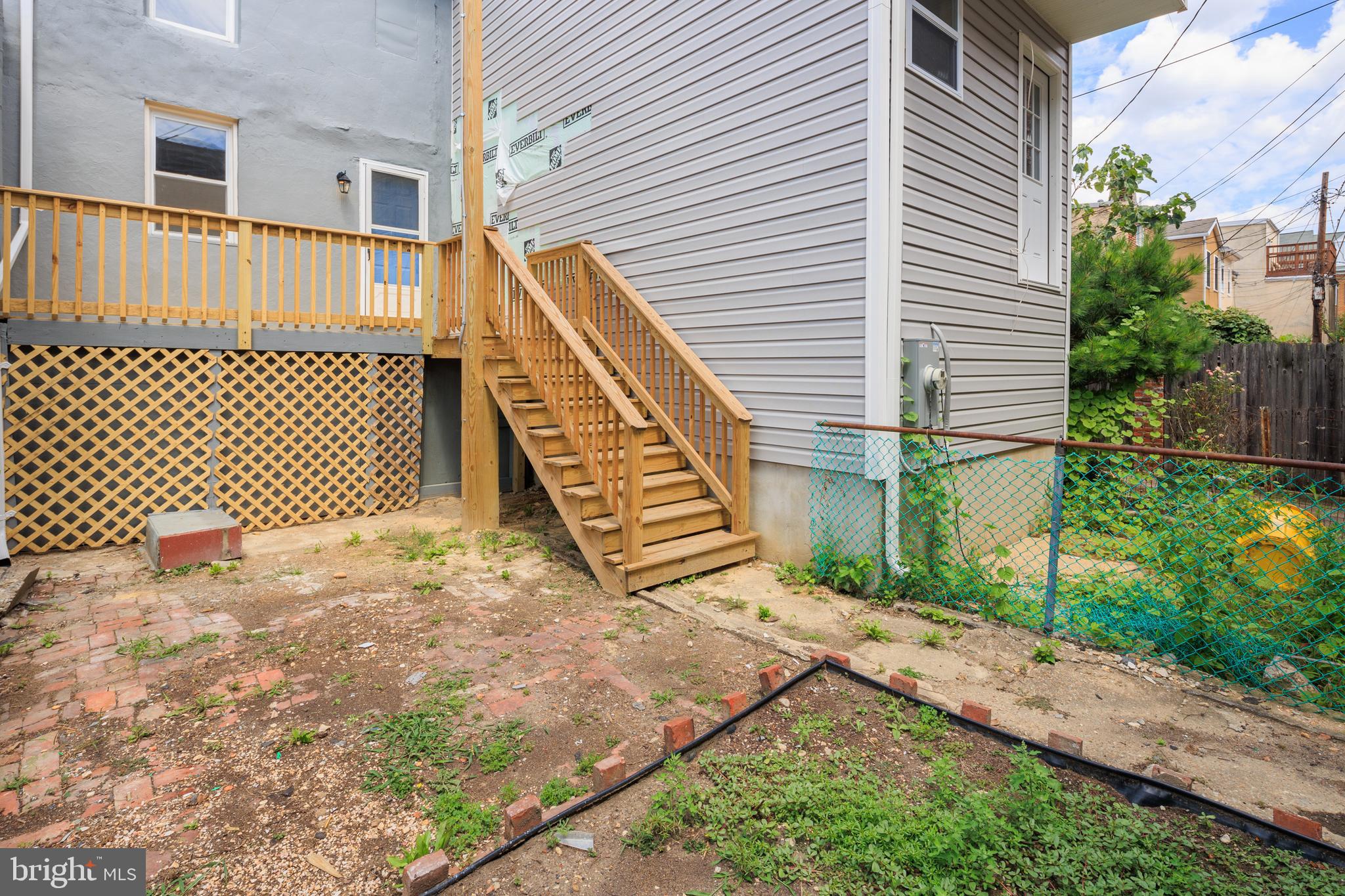 WASHINGTON VILLAGE - Residential