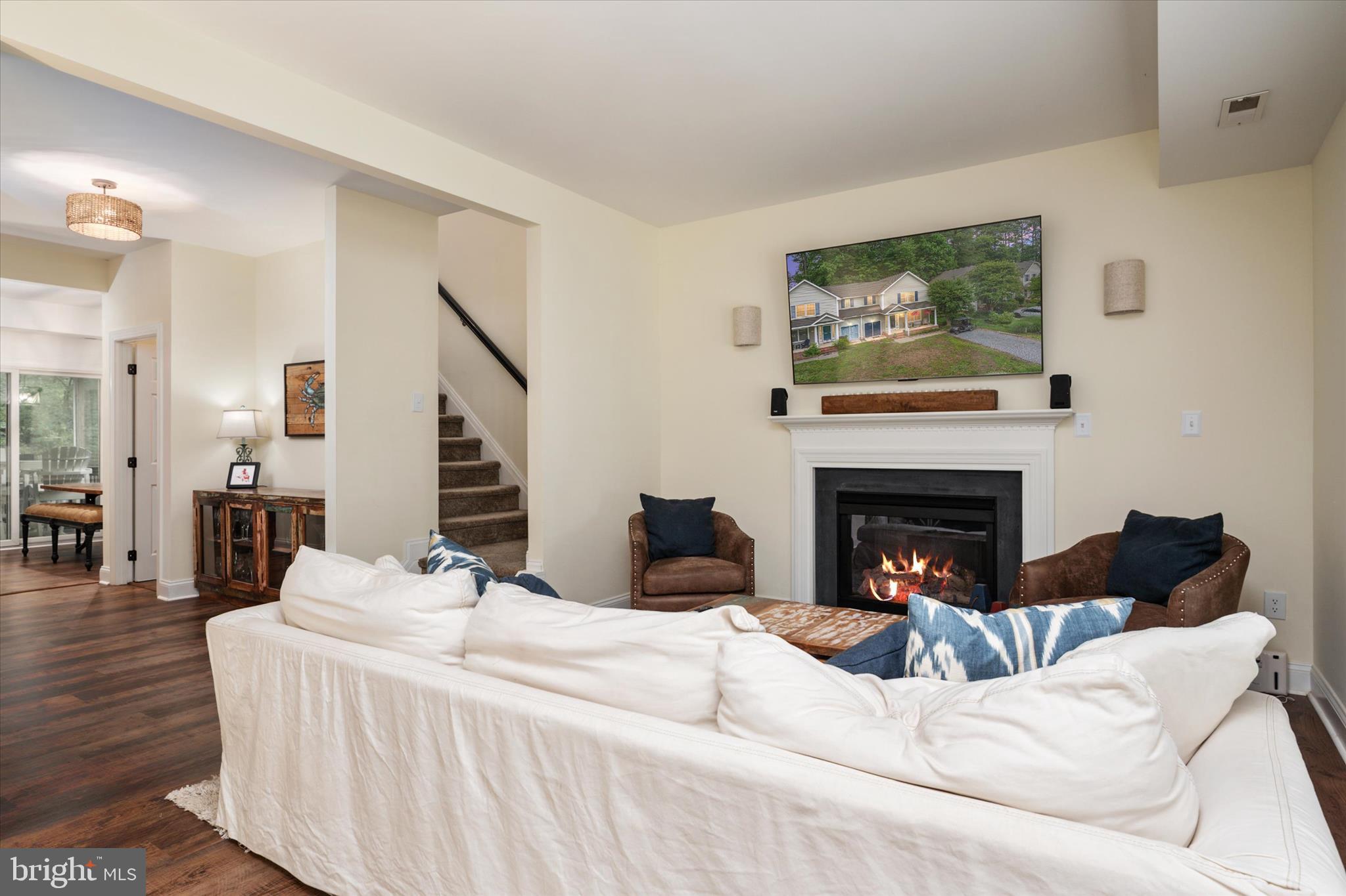 WATERMANS ESTATES - Residential