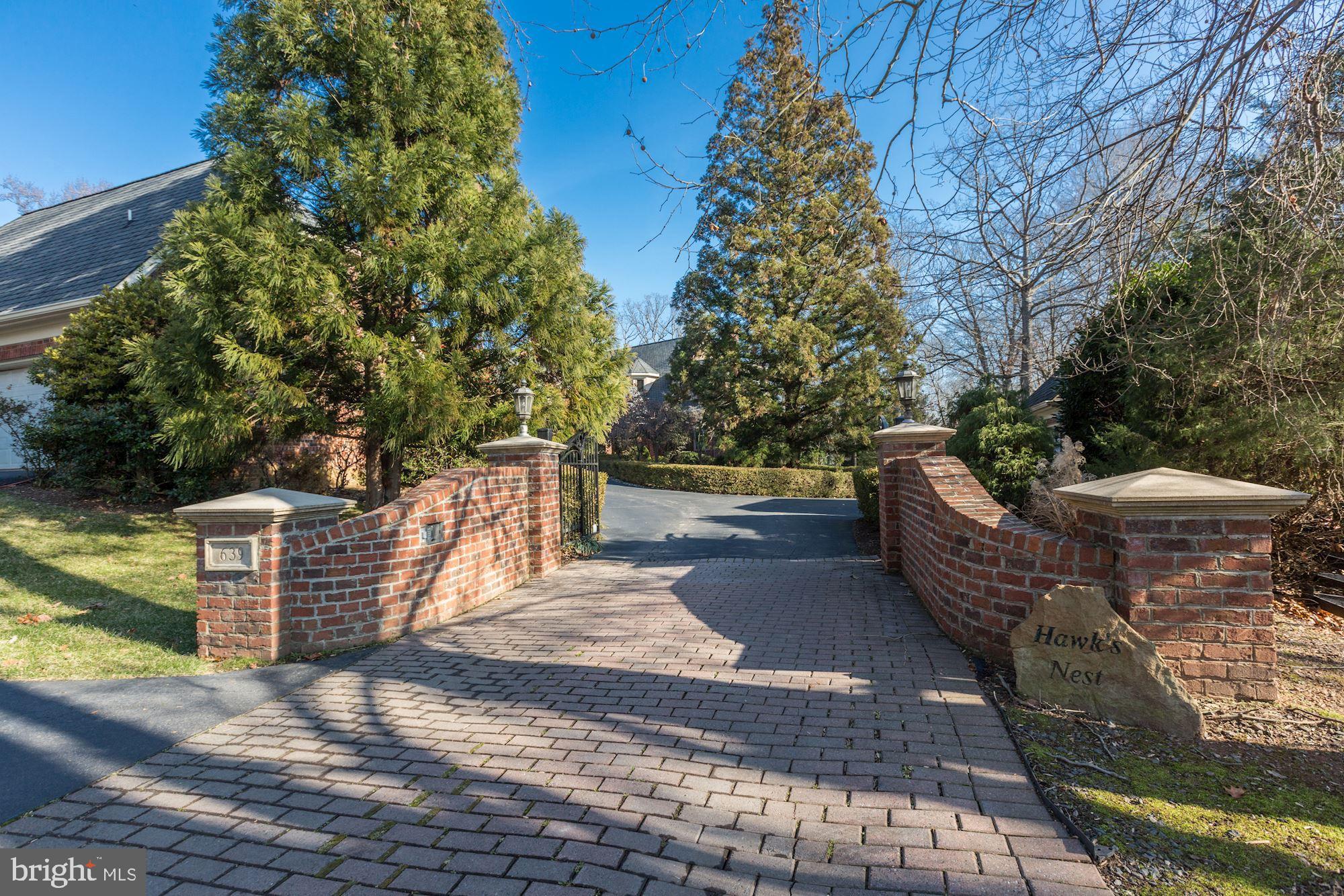 THREE SWALLOWS FARM - Residential