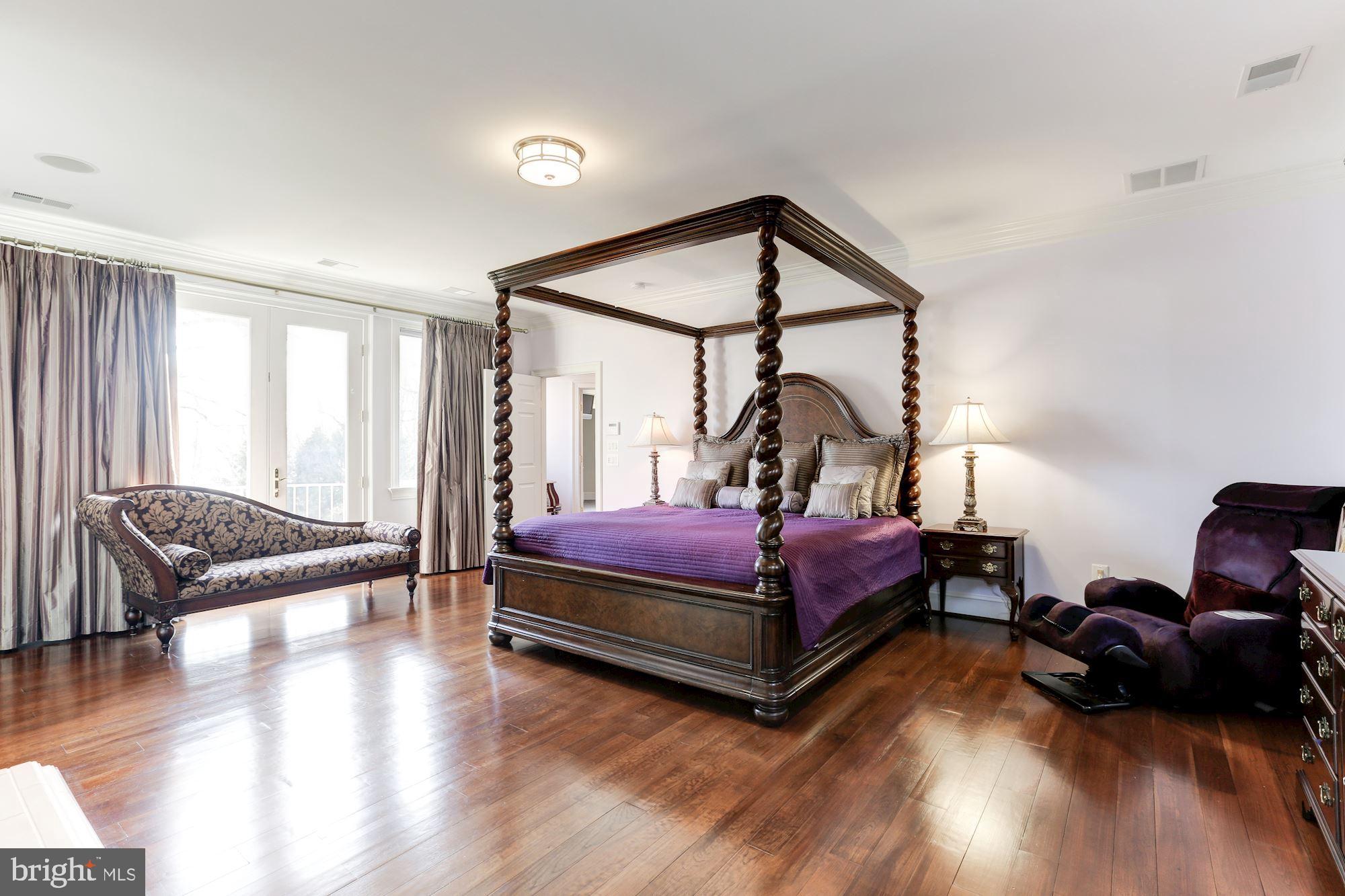 THREE SWALLOWS FARM - Residential