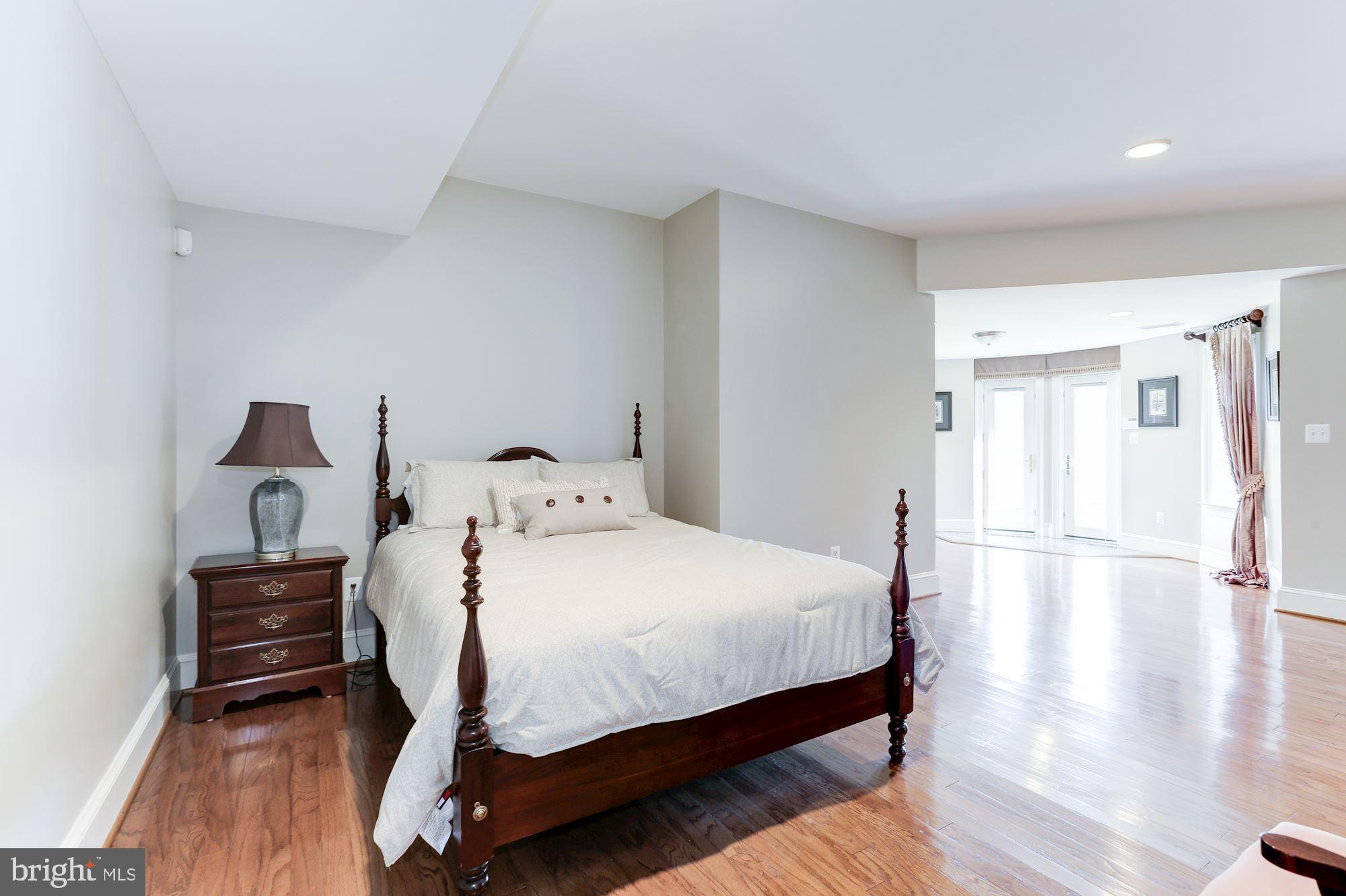 THREE SWALLOWS FARM - Residential