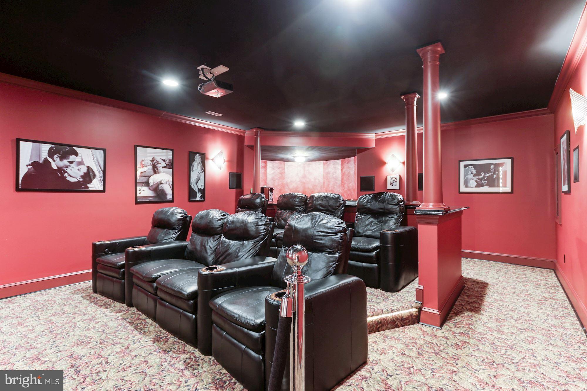 THREE SWALLOWS FARM - Residential