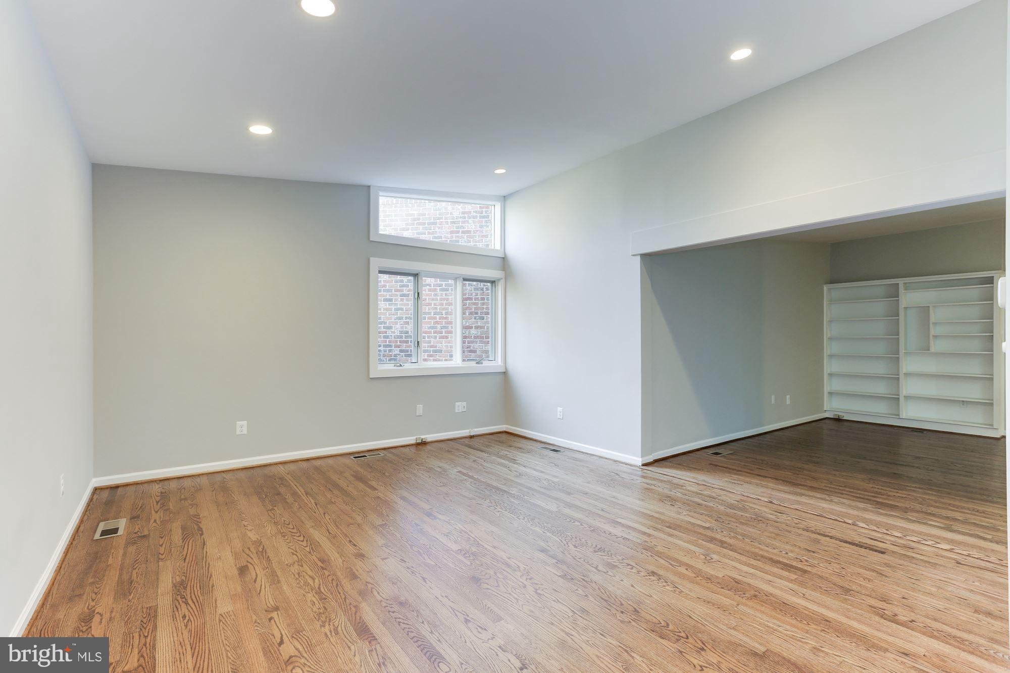 THREE SWALLOWS FARM - Residential