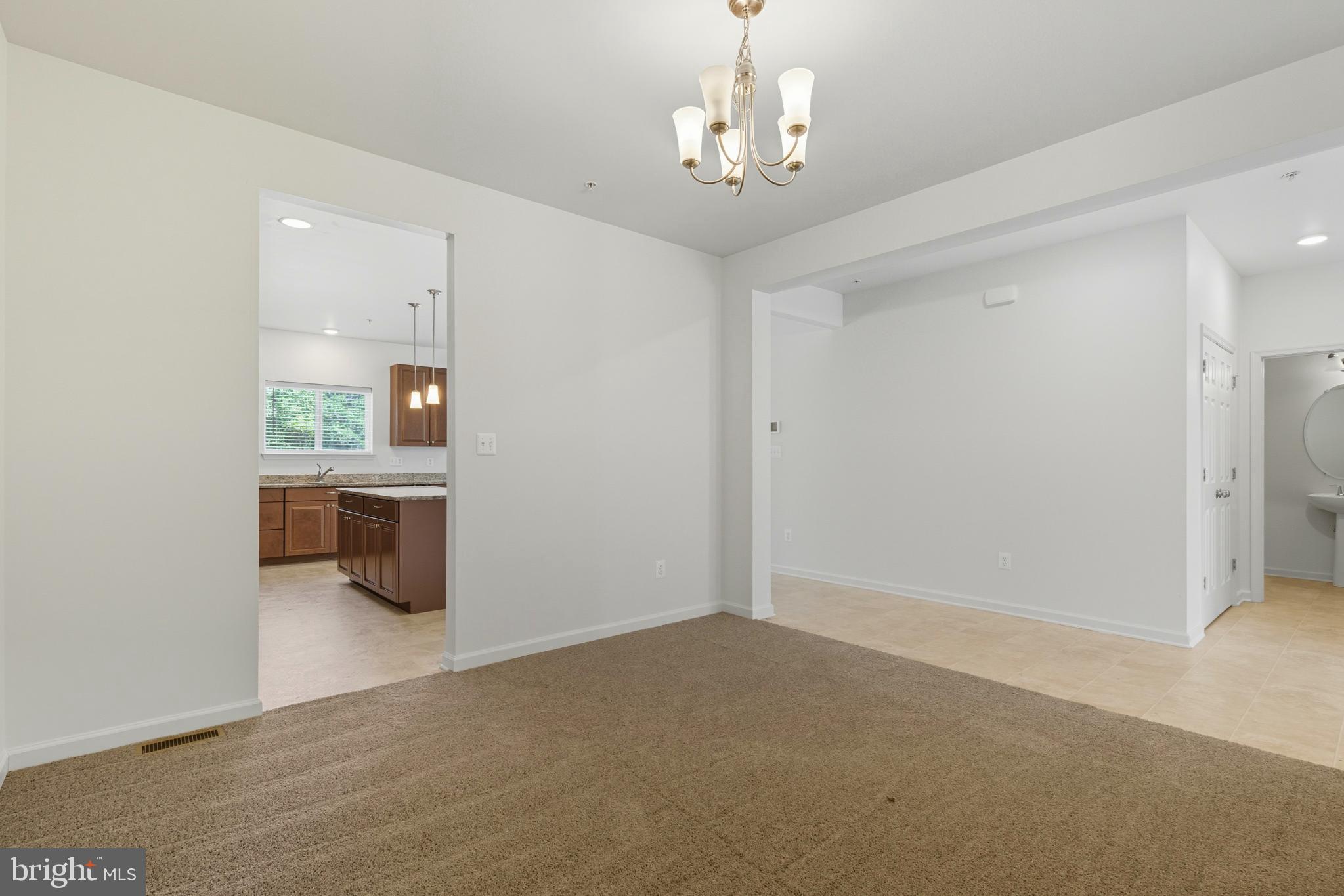 BOYERS RIDGE - Residential Lease