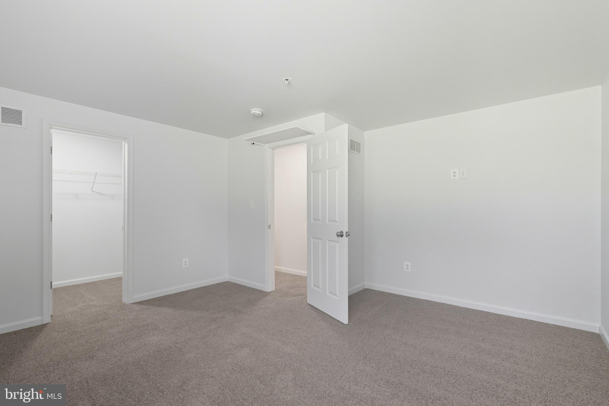 BOYERS RIDGE - Residential Lease