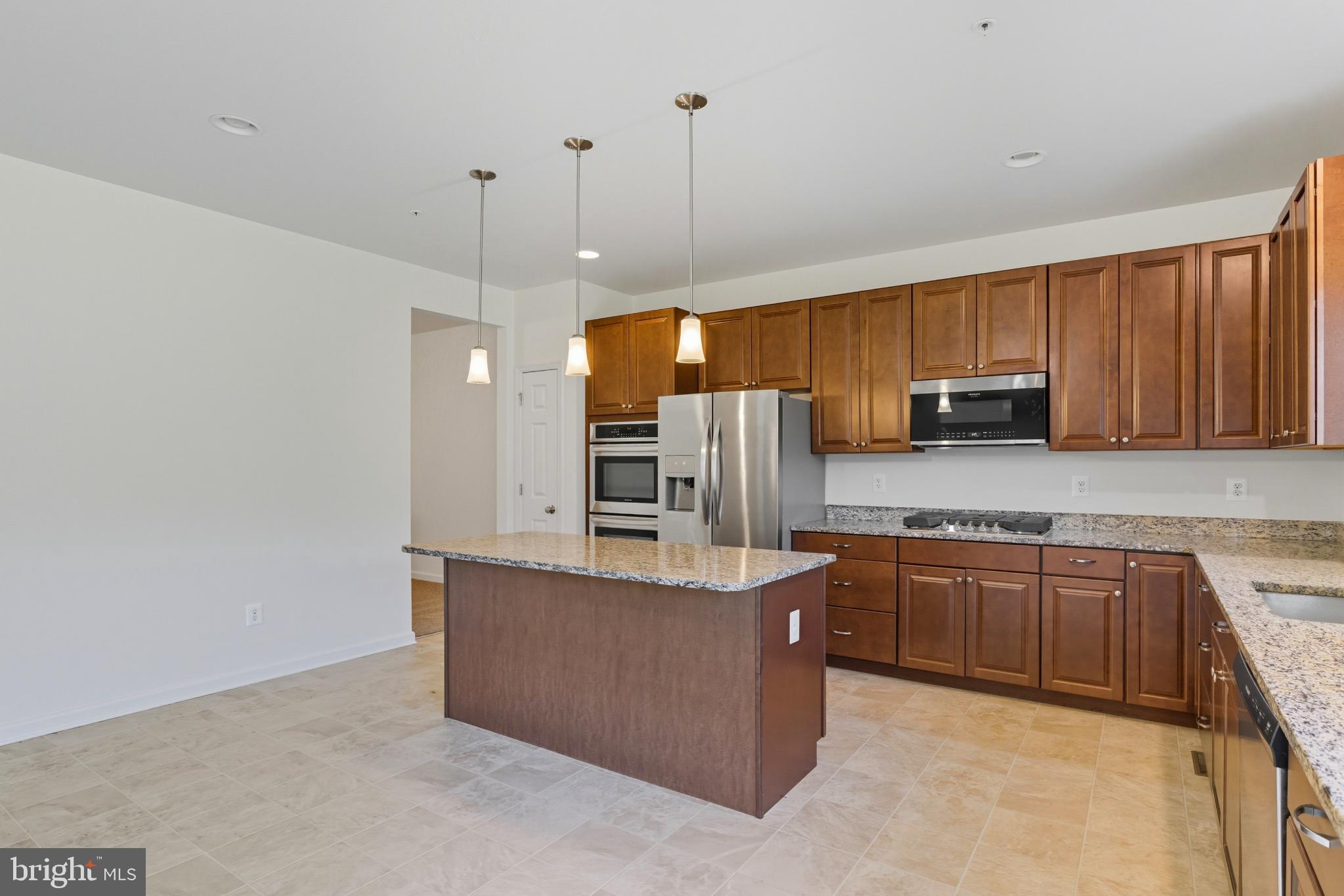 BOYERS RIDGE - Residential Lease