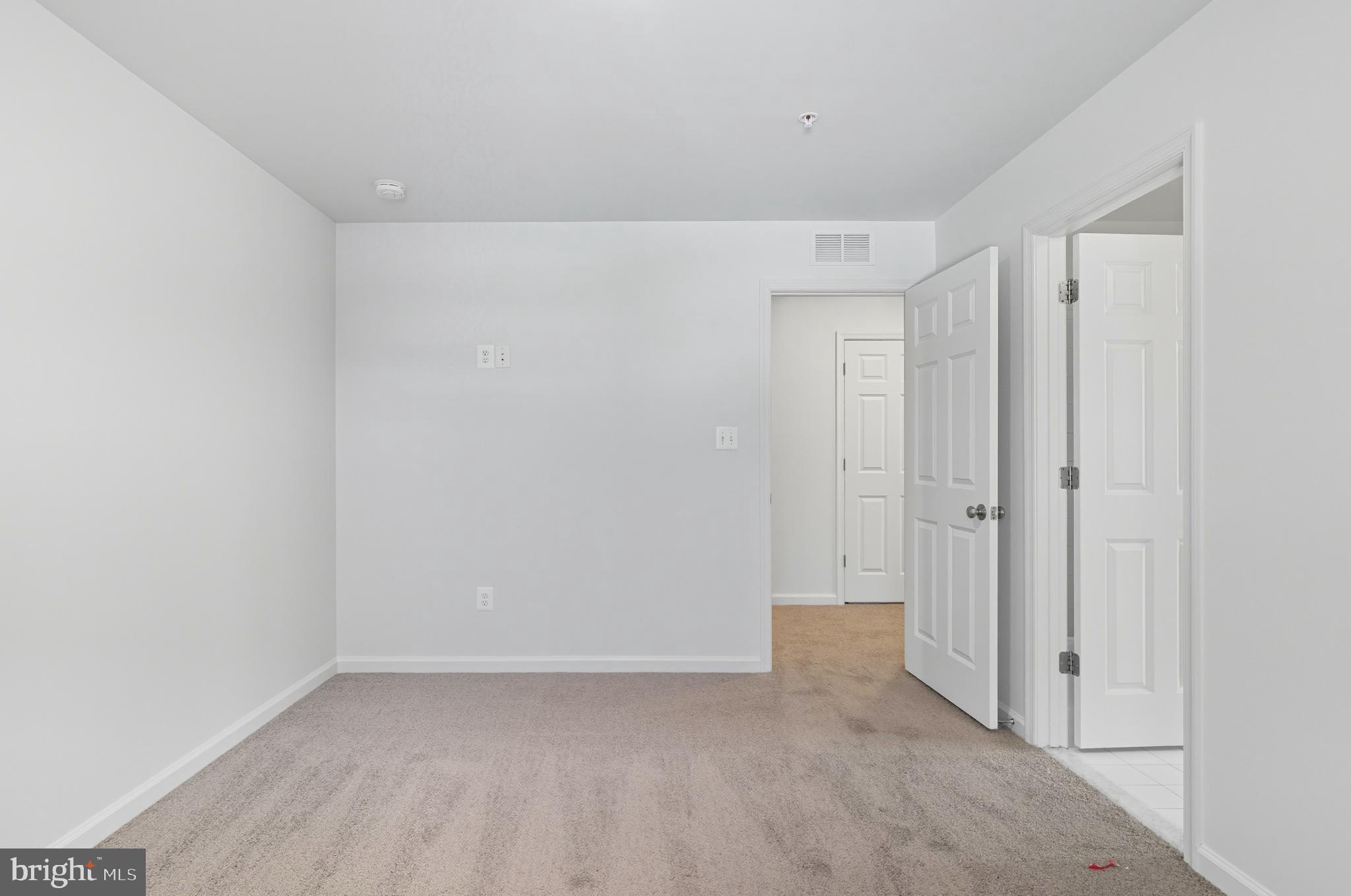 BOYERS RIDGE - Residential Lease