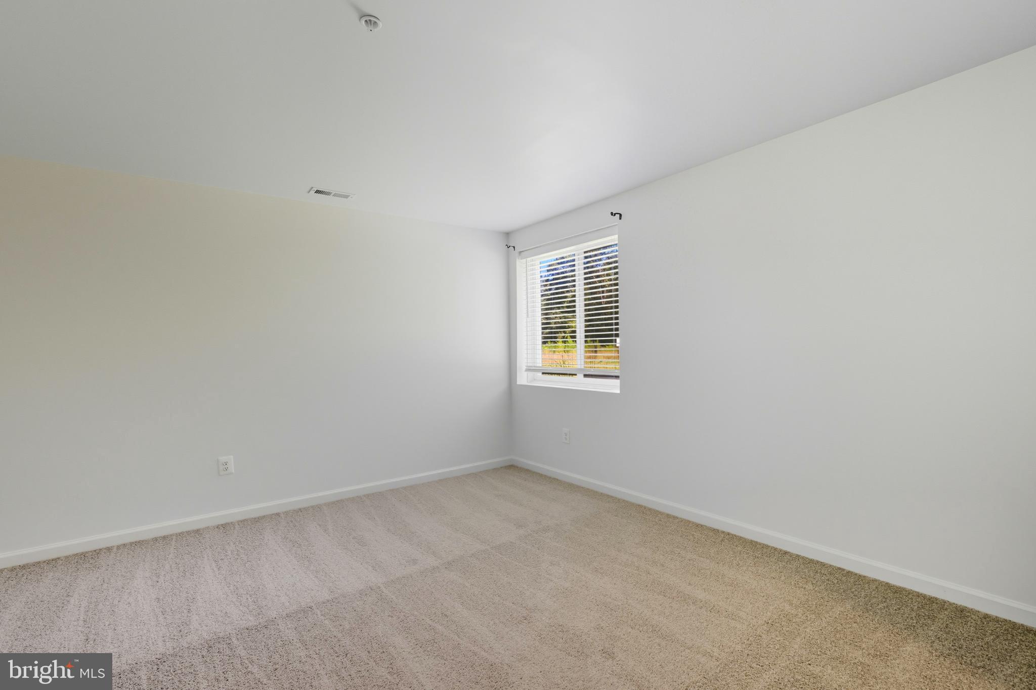 BOYERS RIDGE - Residential Lease